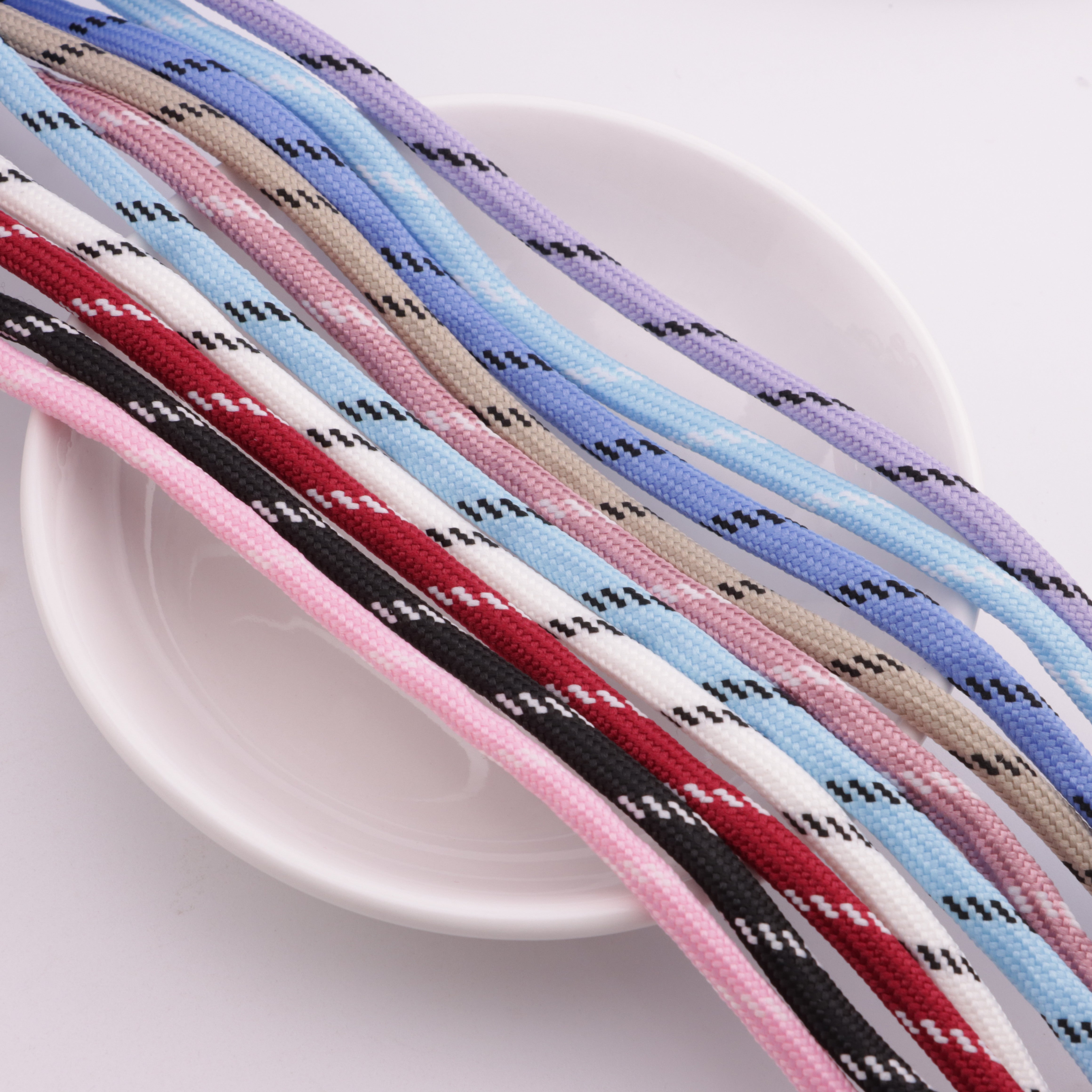 FS5942- 5mm Thick Colorful Dotted Polyester Core-Spun Round Rope, Wear-Resistant Miu Rope