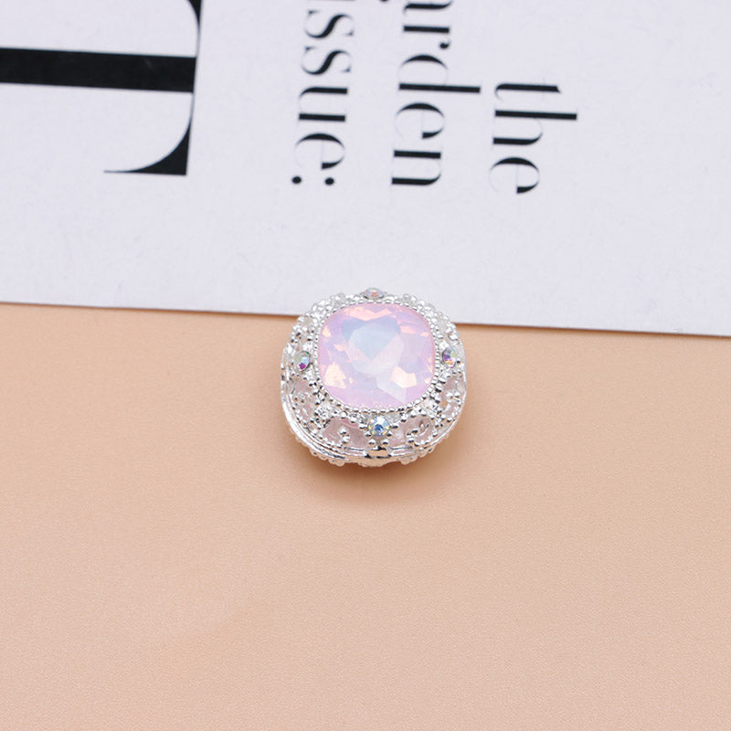 FS4846- 17mm×17mm Square Mocha Alloy Beads That Can Pass Through A Pen