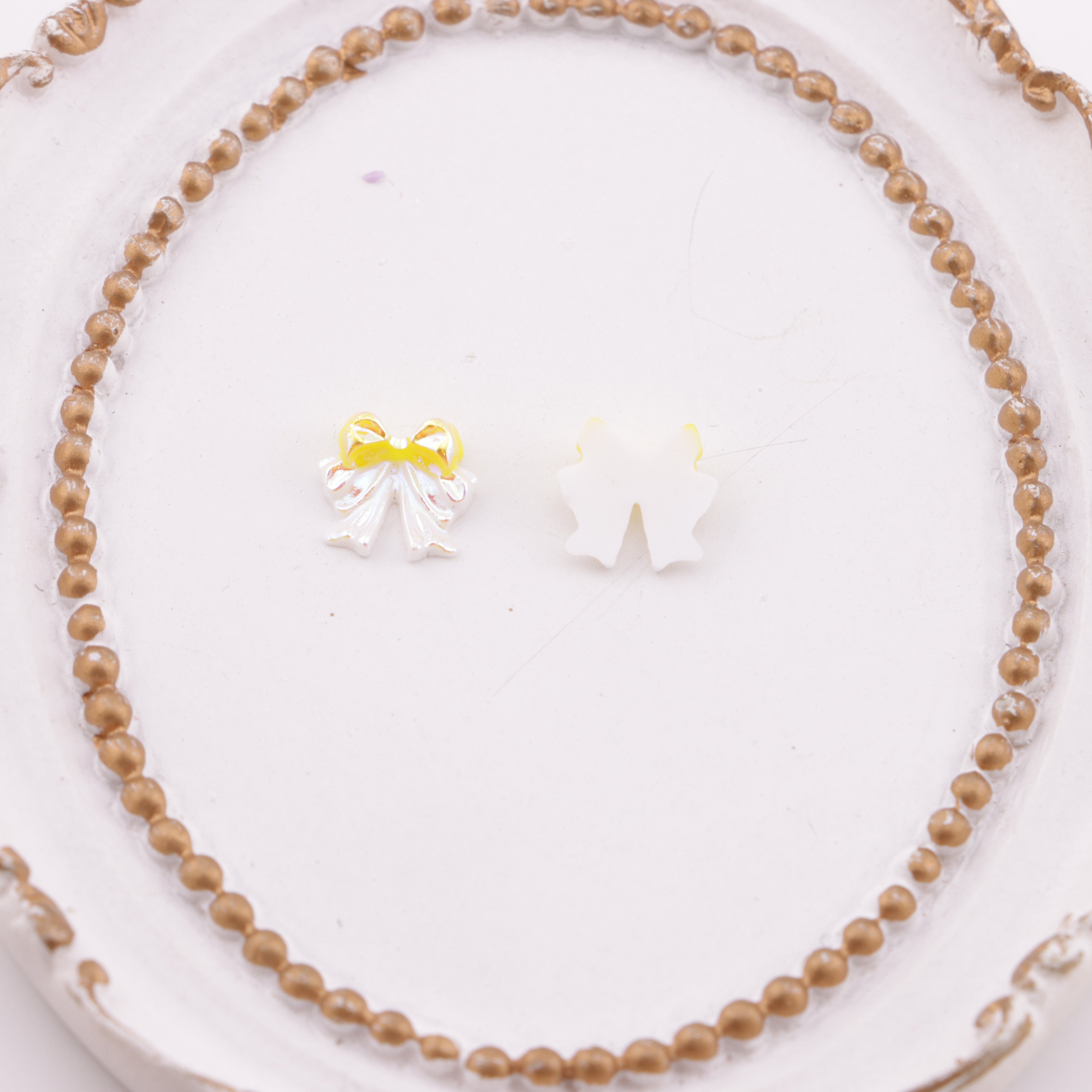 FS6005- 9mm Uv Bows Charms Small Bow Patches