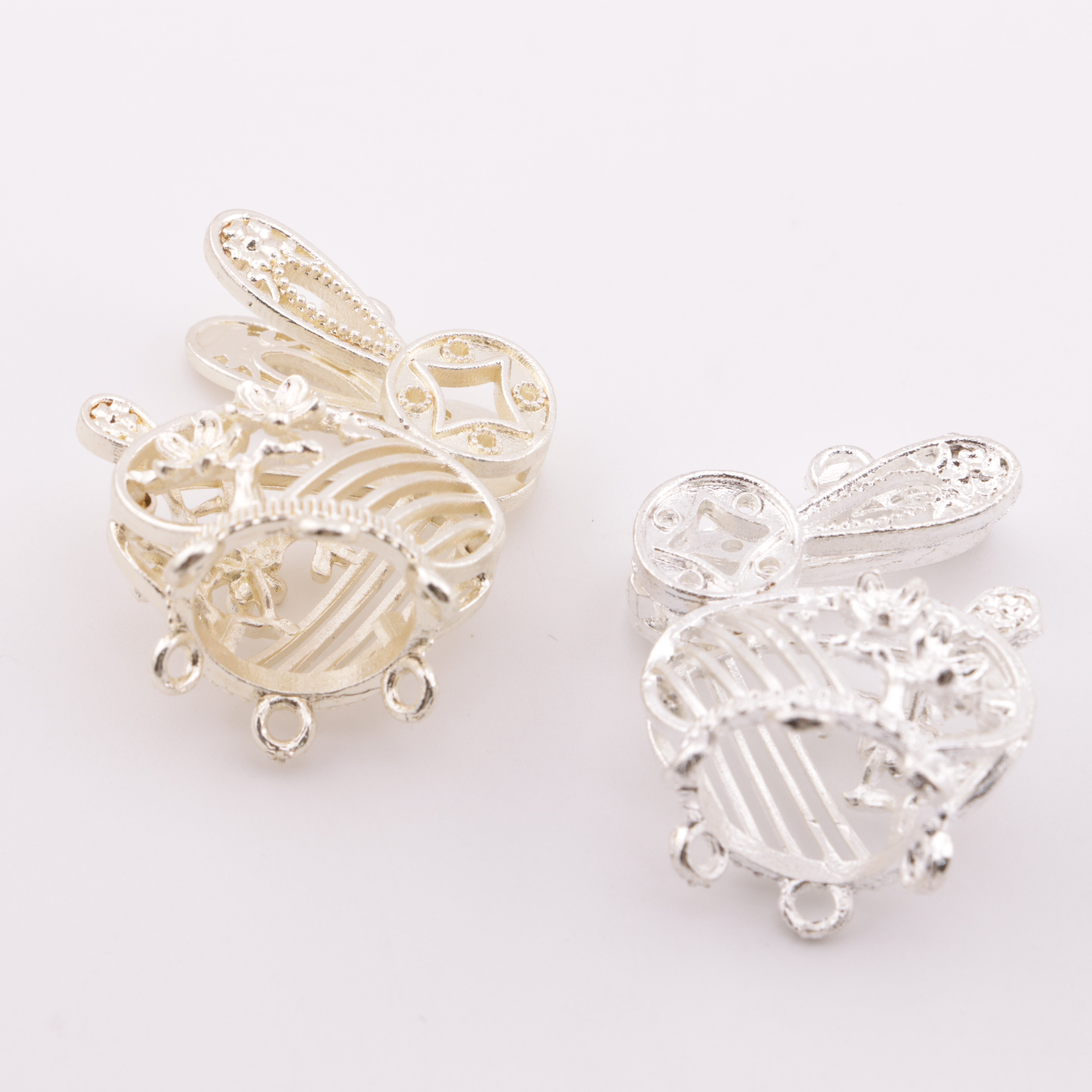 FS6012-Rabbit Metal Five Hooks