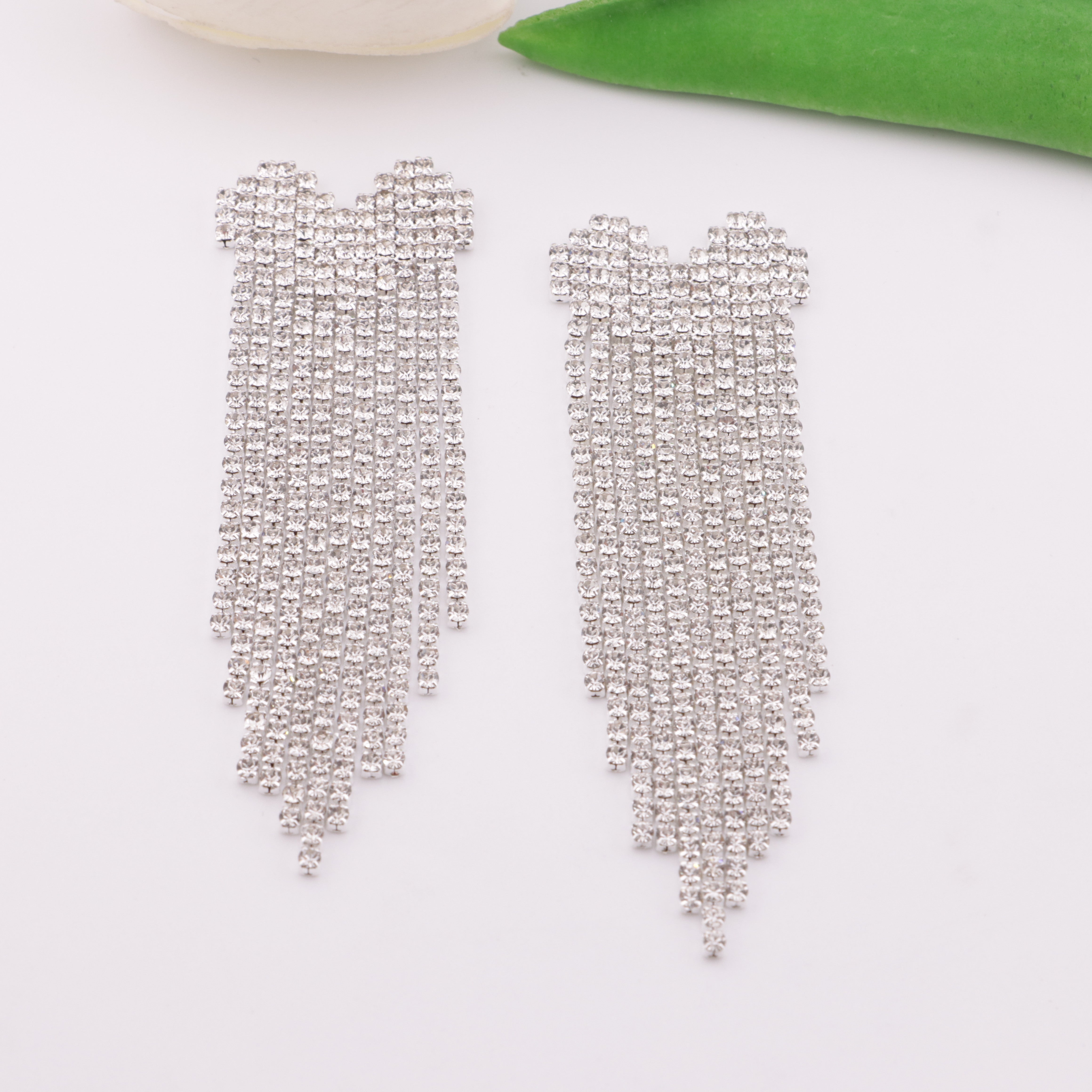 FS6006- About 26*82mm Heart Rhinestone Fringe