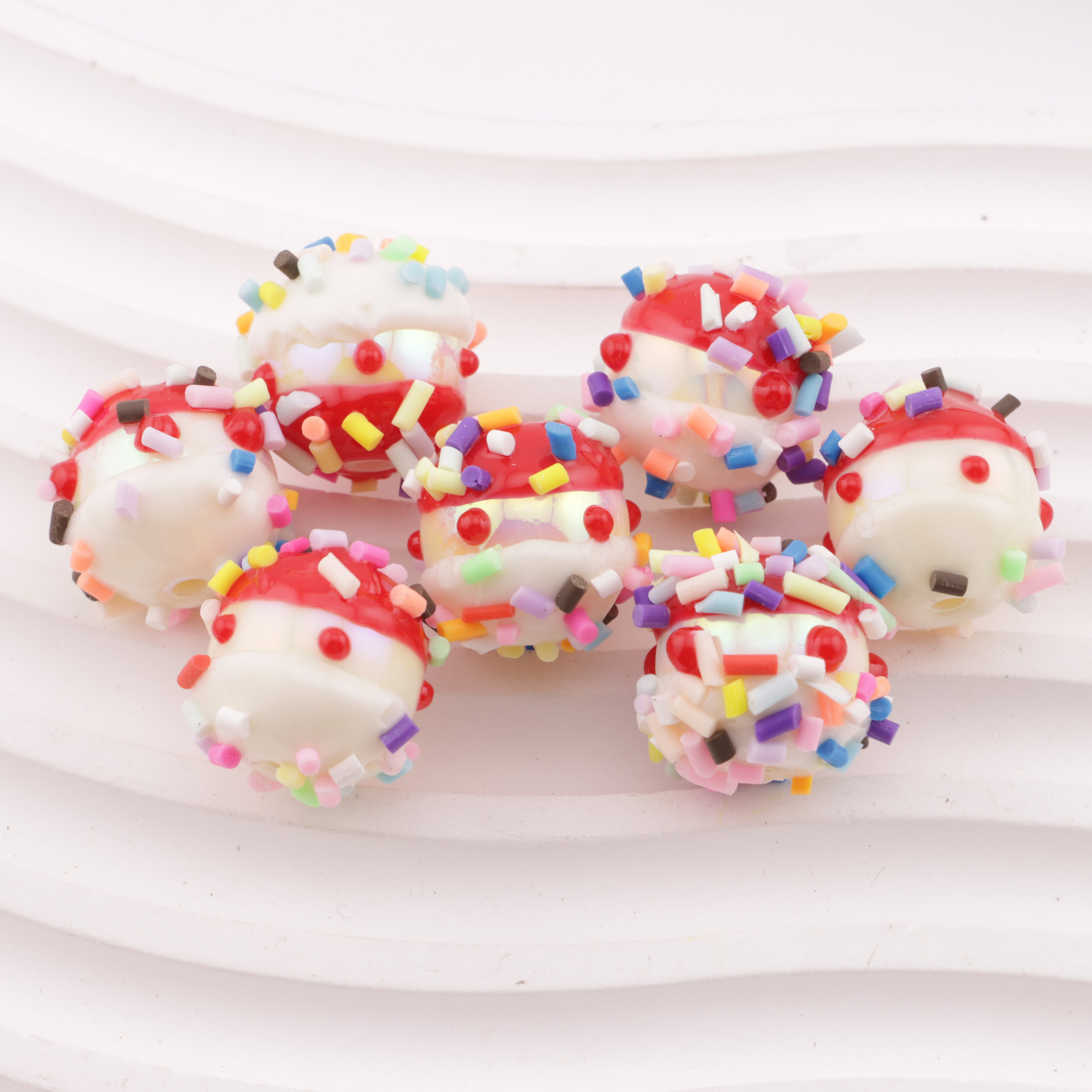 FS6036- 16mm Sweet Donut Acrylic Beads