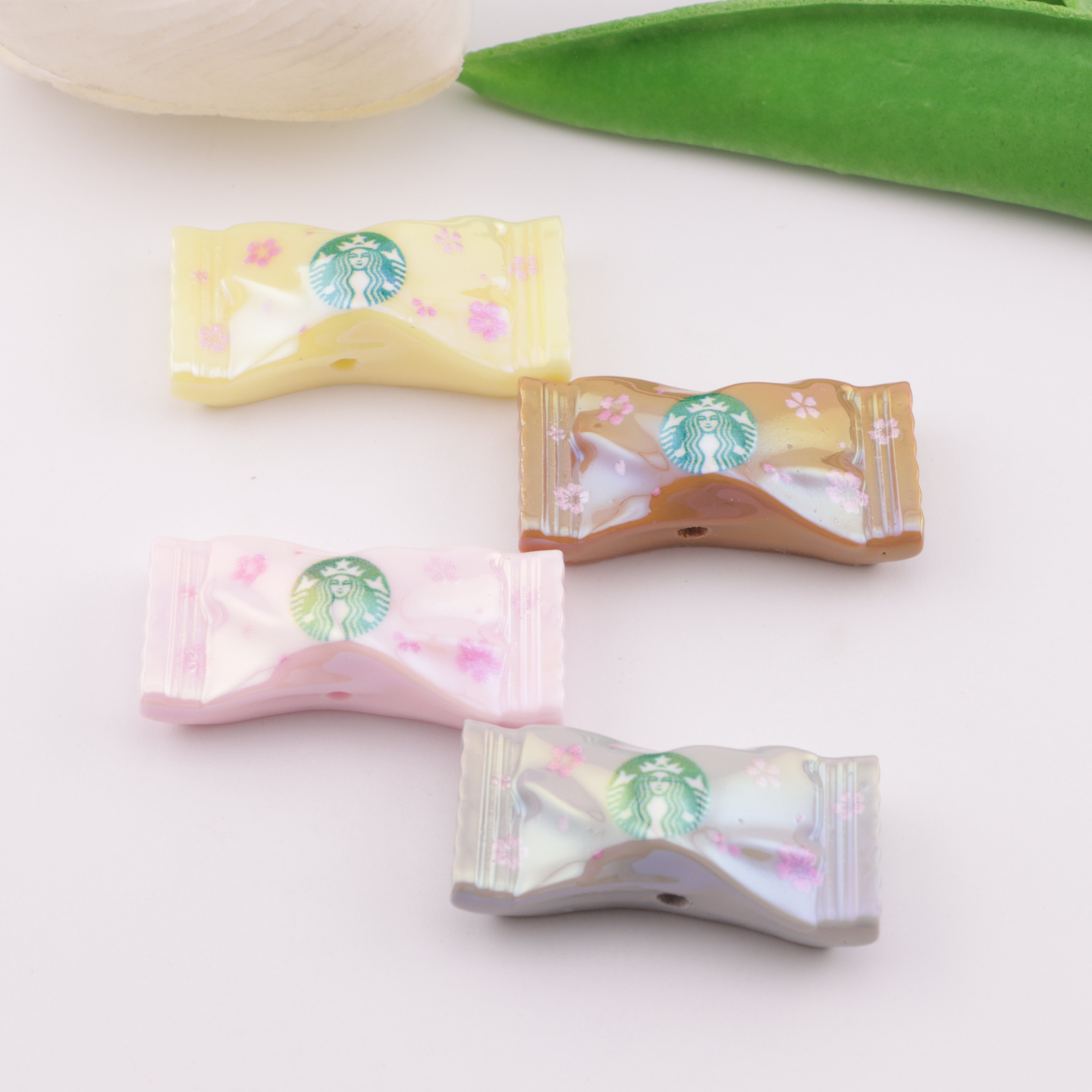 FS6025- Starbucks Resin Beads
