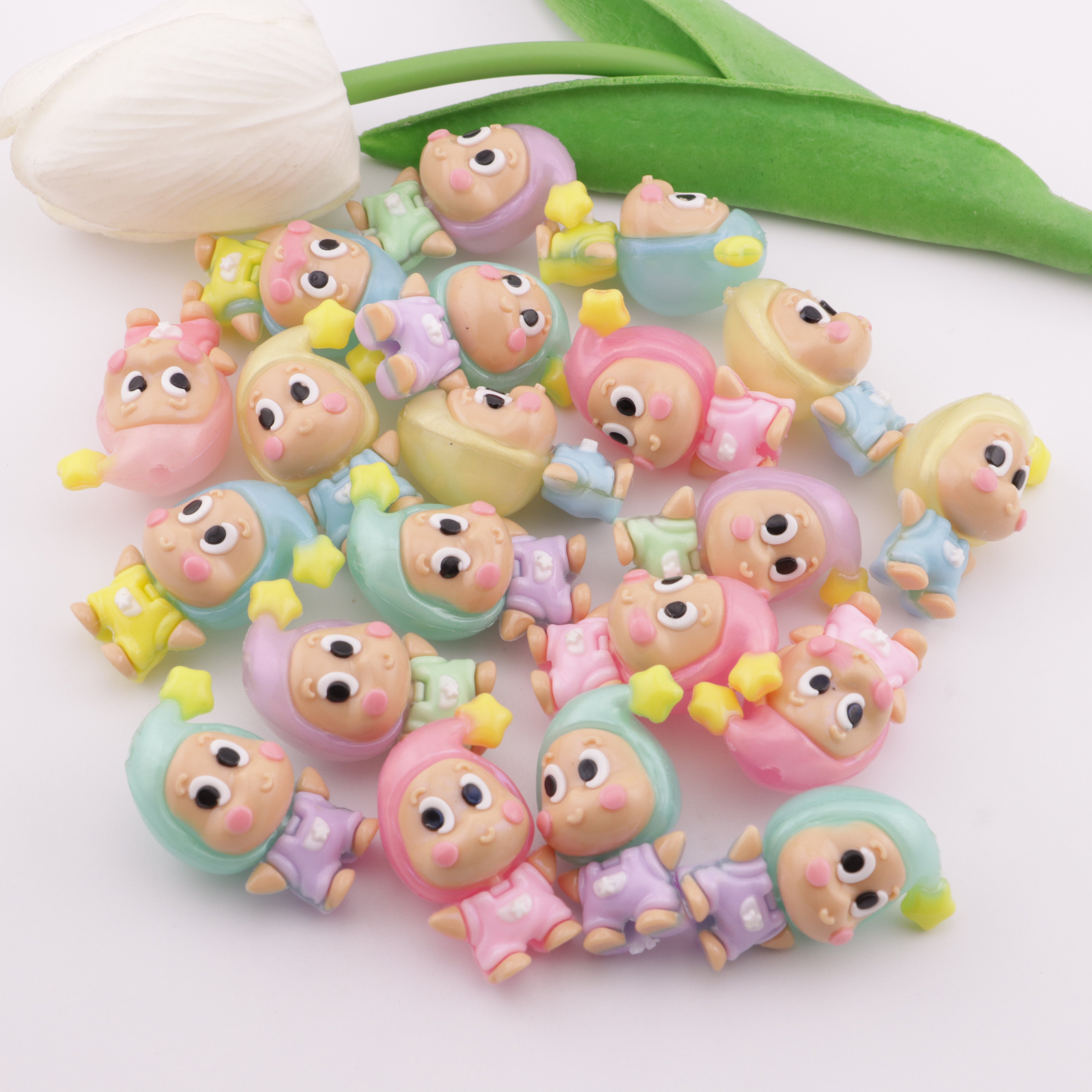 FS6024- Alien Silicone Beads