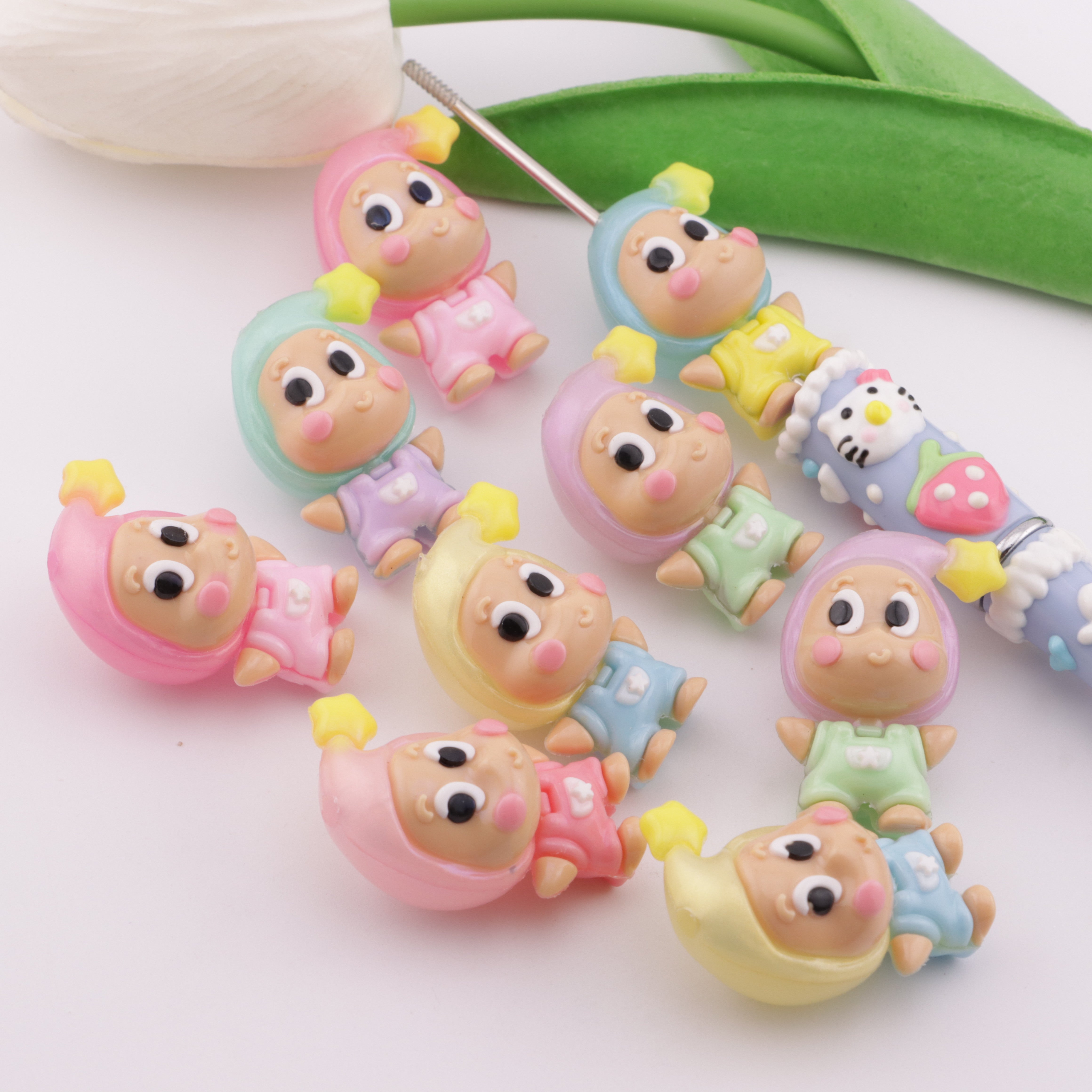 FS6024- Alien Silicone Beads