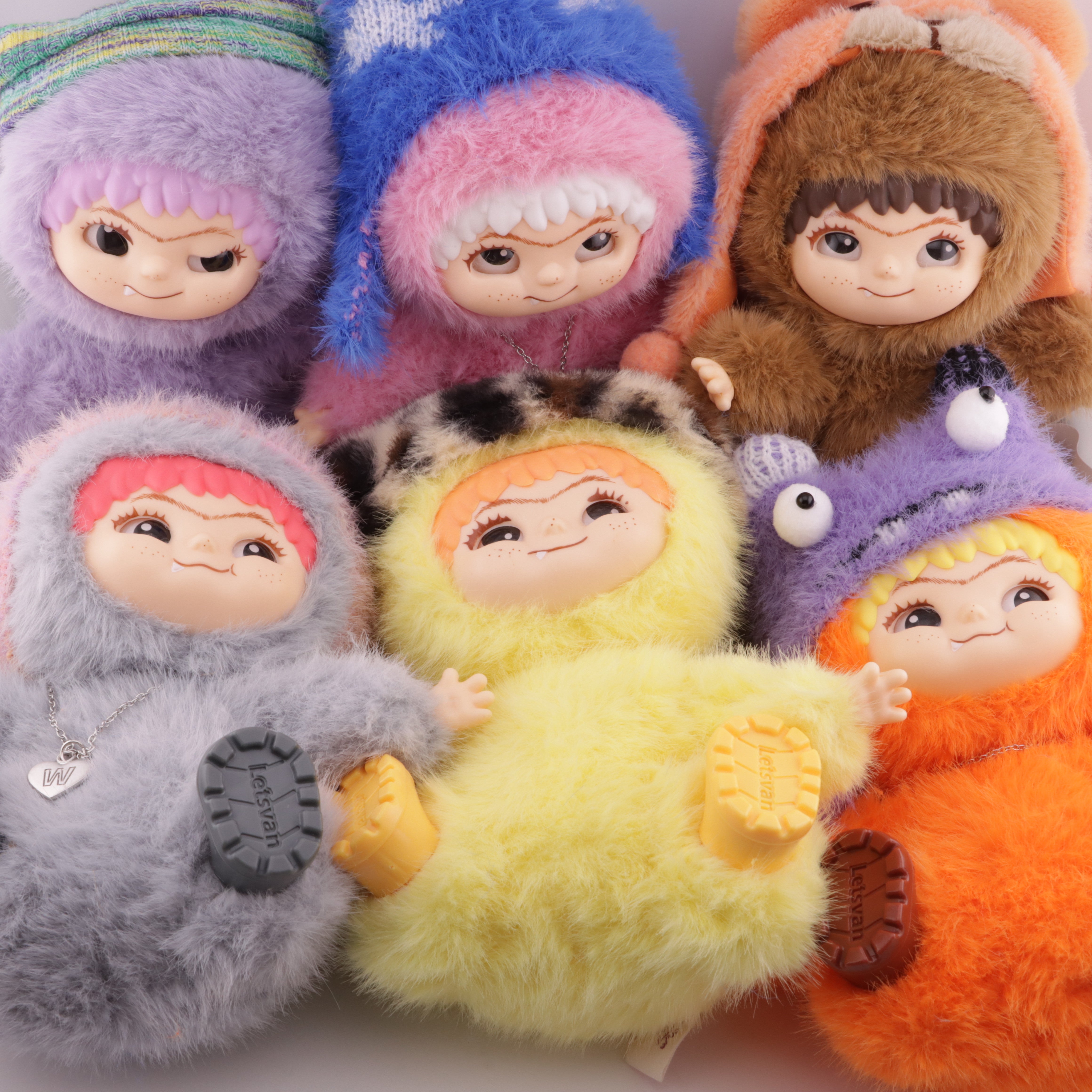 FS6048- Wakuku Doll