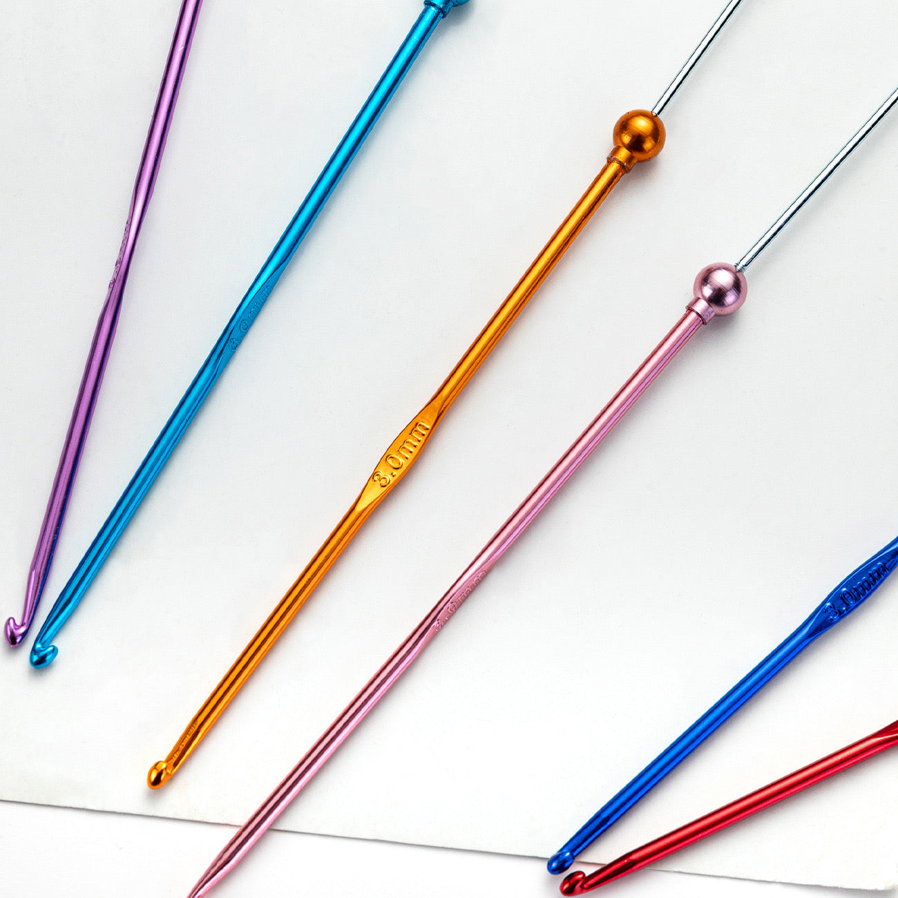 3MM DIY Beadable Metal Crochet Hook Bearded Knitting Tool Needle in Solid Colors