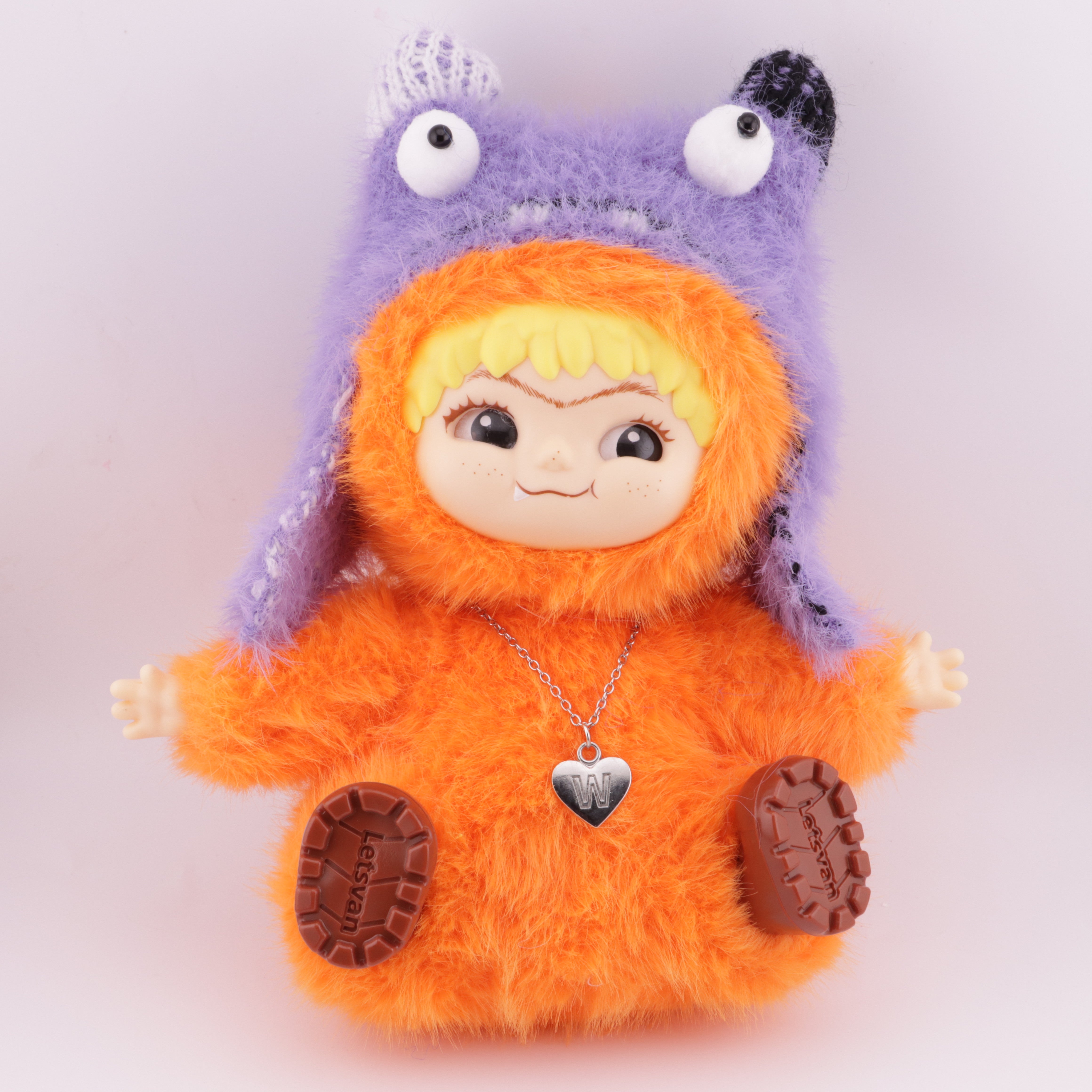 FS6048- Wakuku Doll
