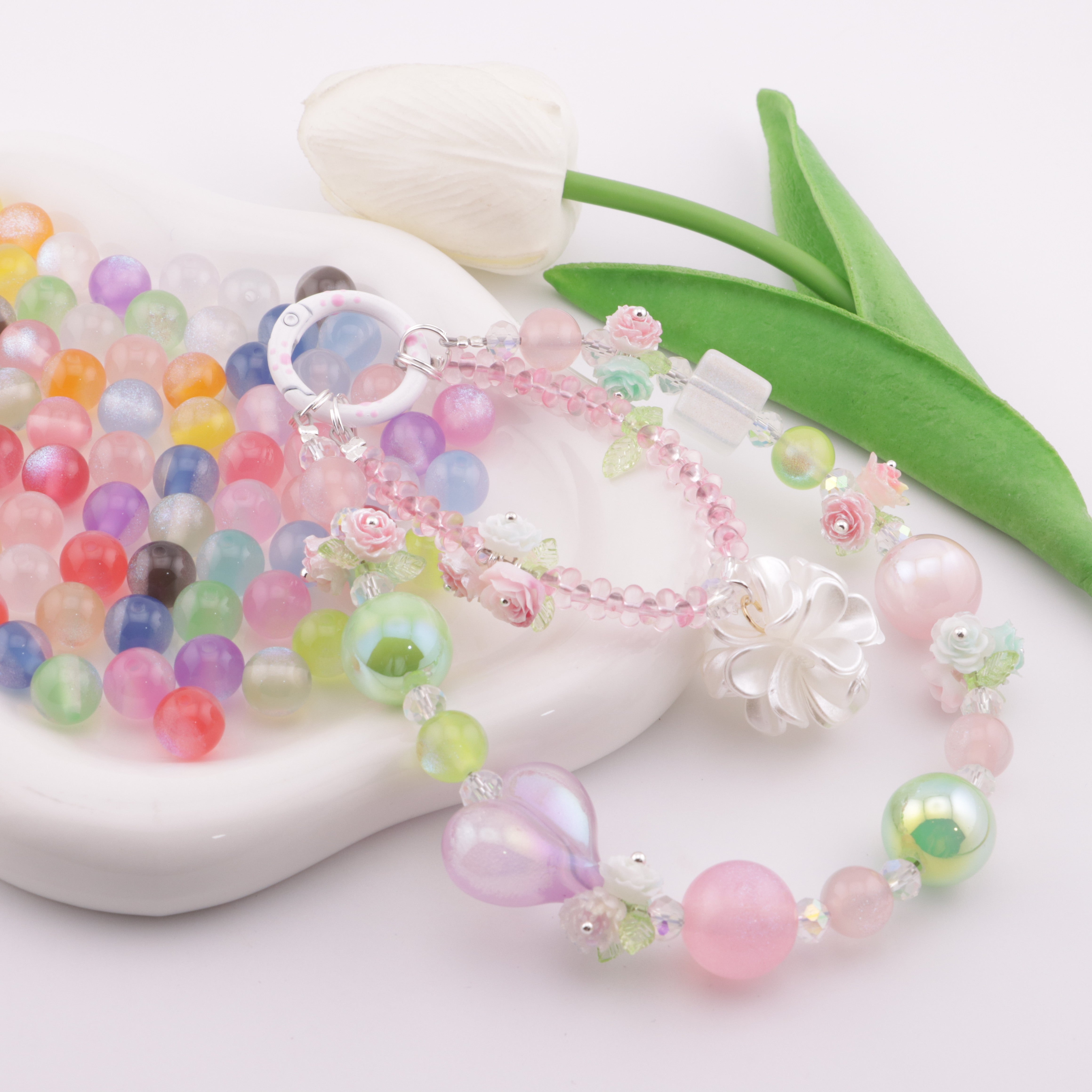 FS6034- 10Mm Optically Variable Glow-In-The-Dark Resin Beads