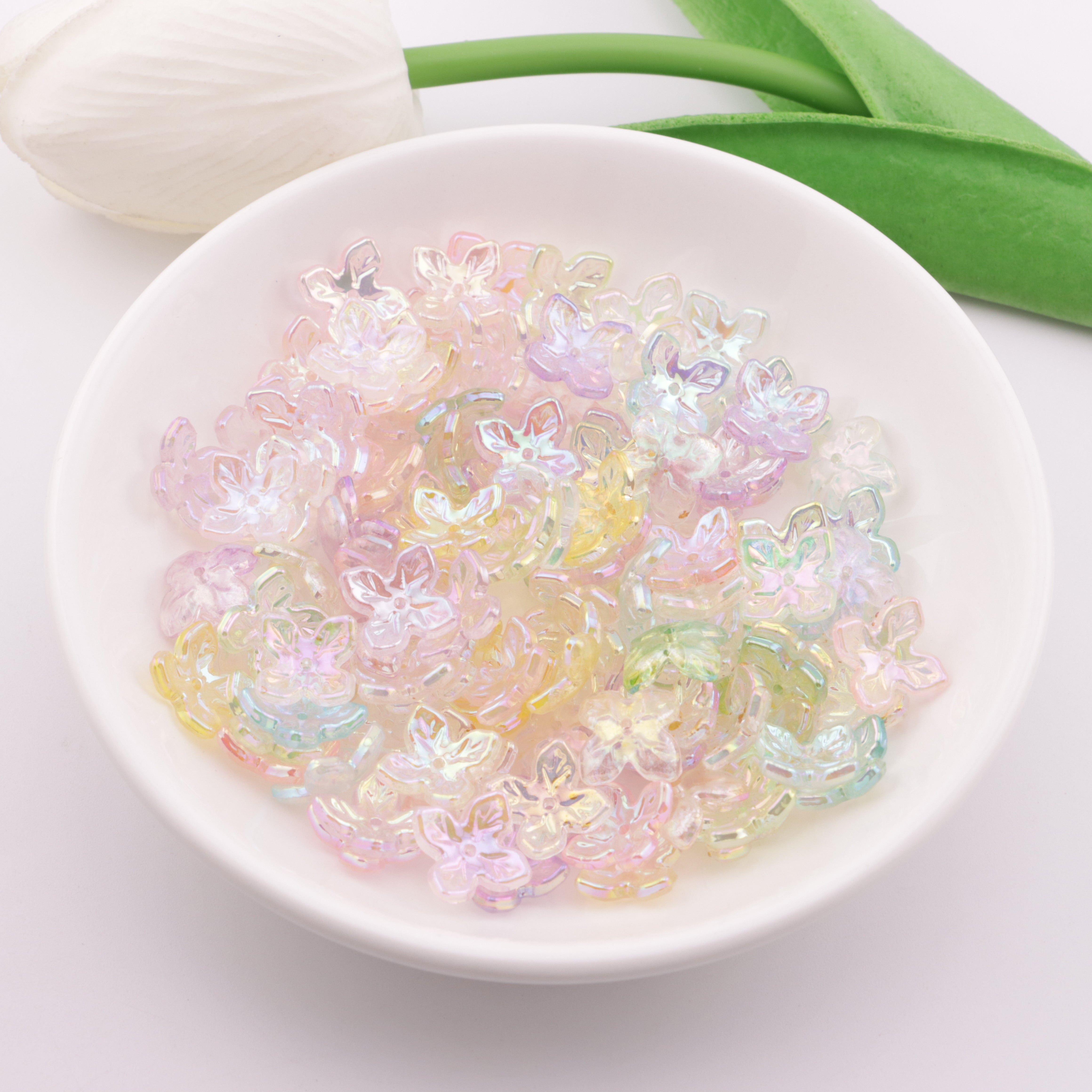 FS6042- Approximately 15mm Acrylic Electroplated Glow-In-The-Dark Flowers