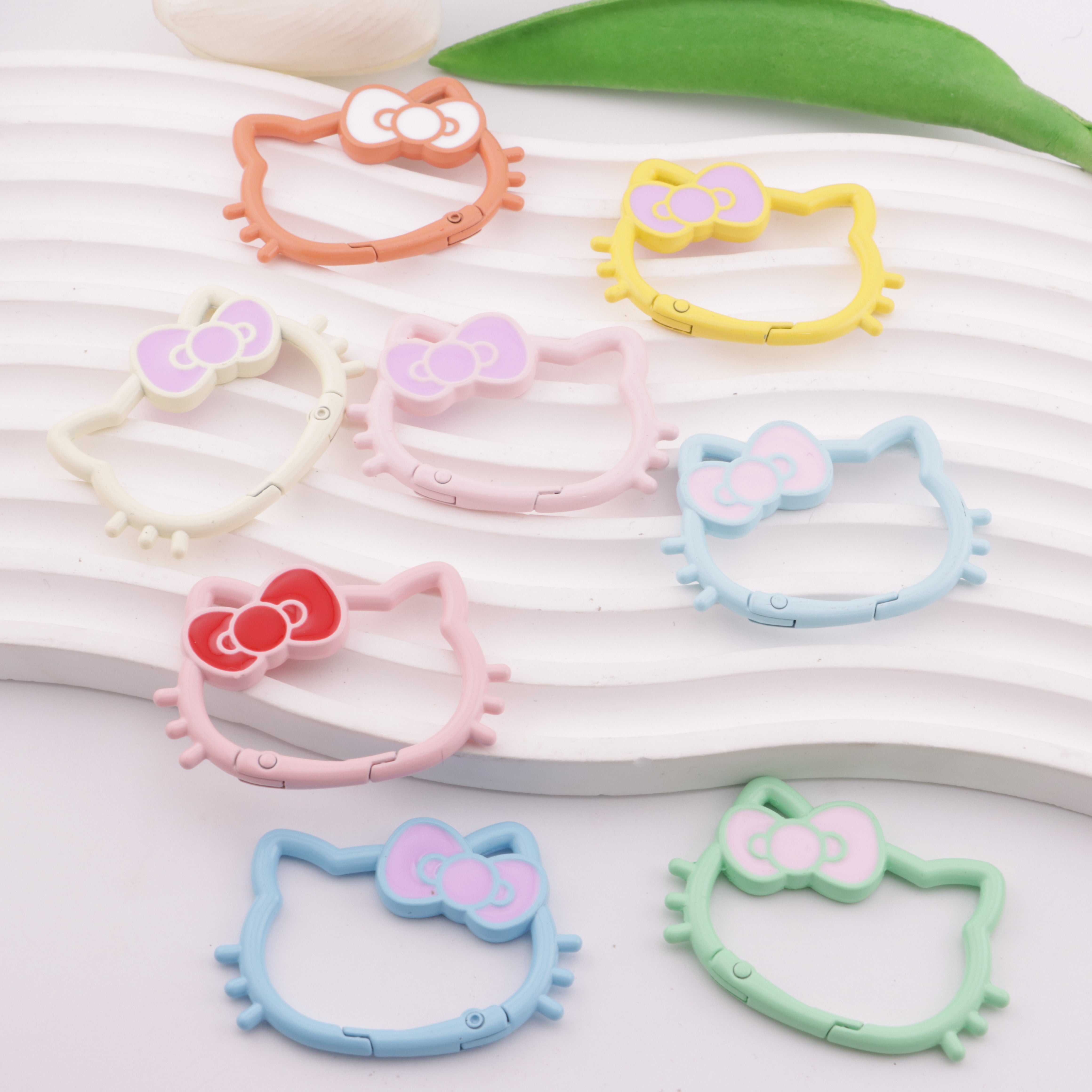 FS6068- Large-sized HK Keychains