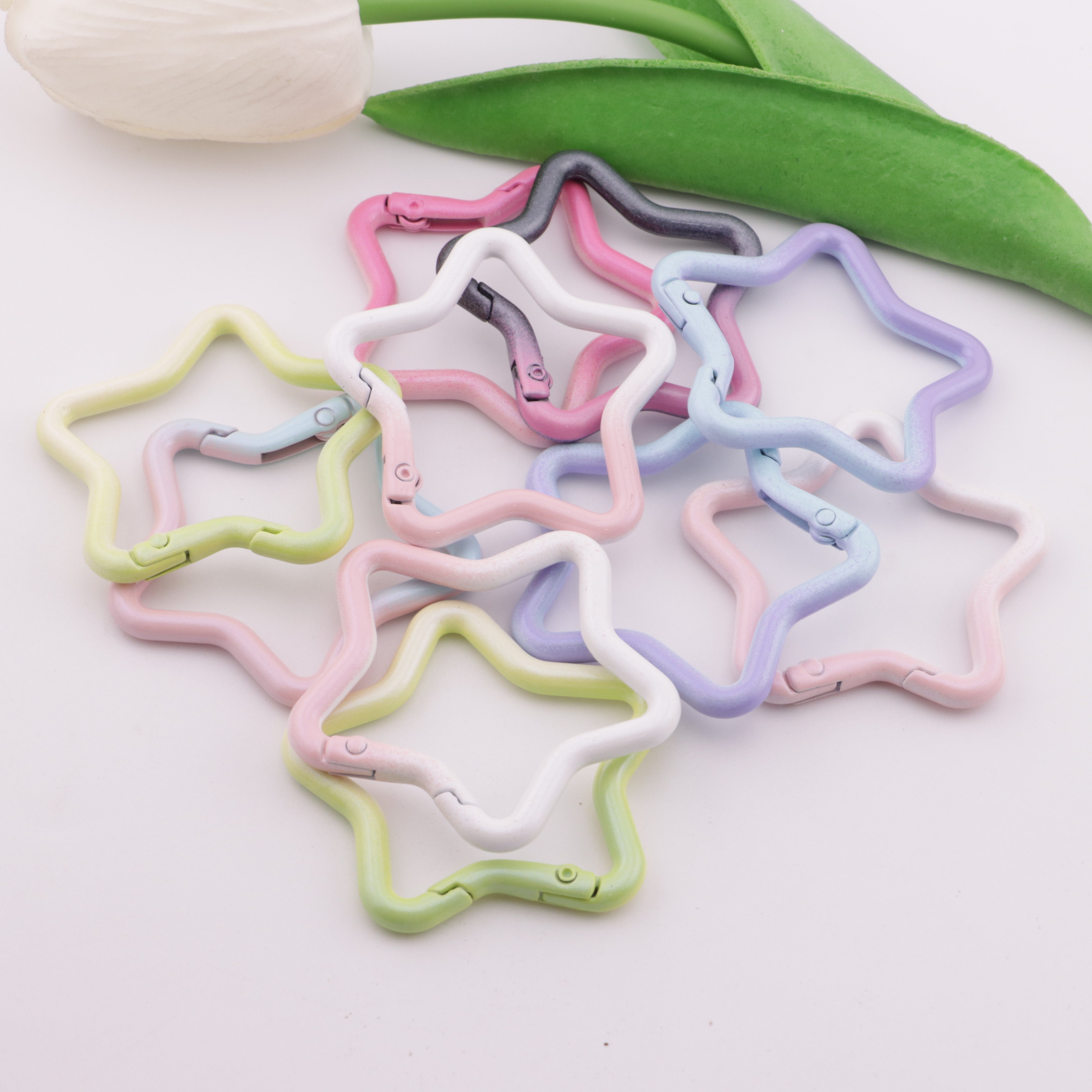 FS6051- 44mm Star Gradient Keychain
