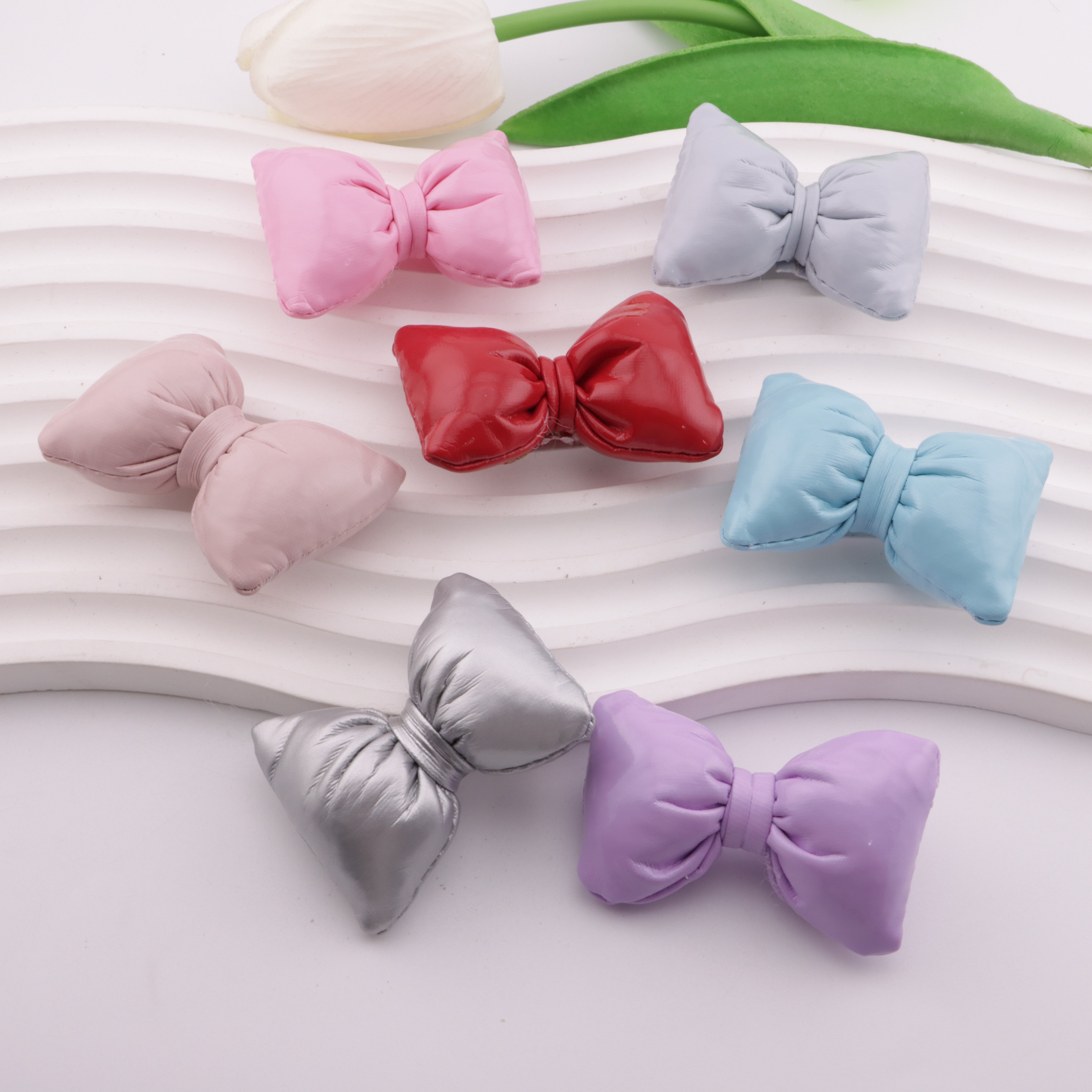 FS6050- Approximately 46*37mm Leather Bowknot