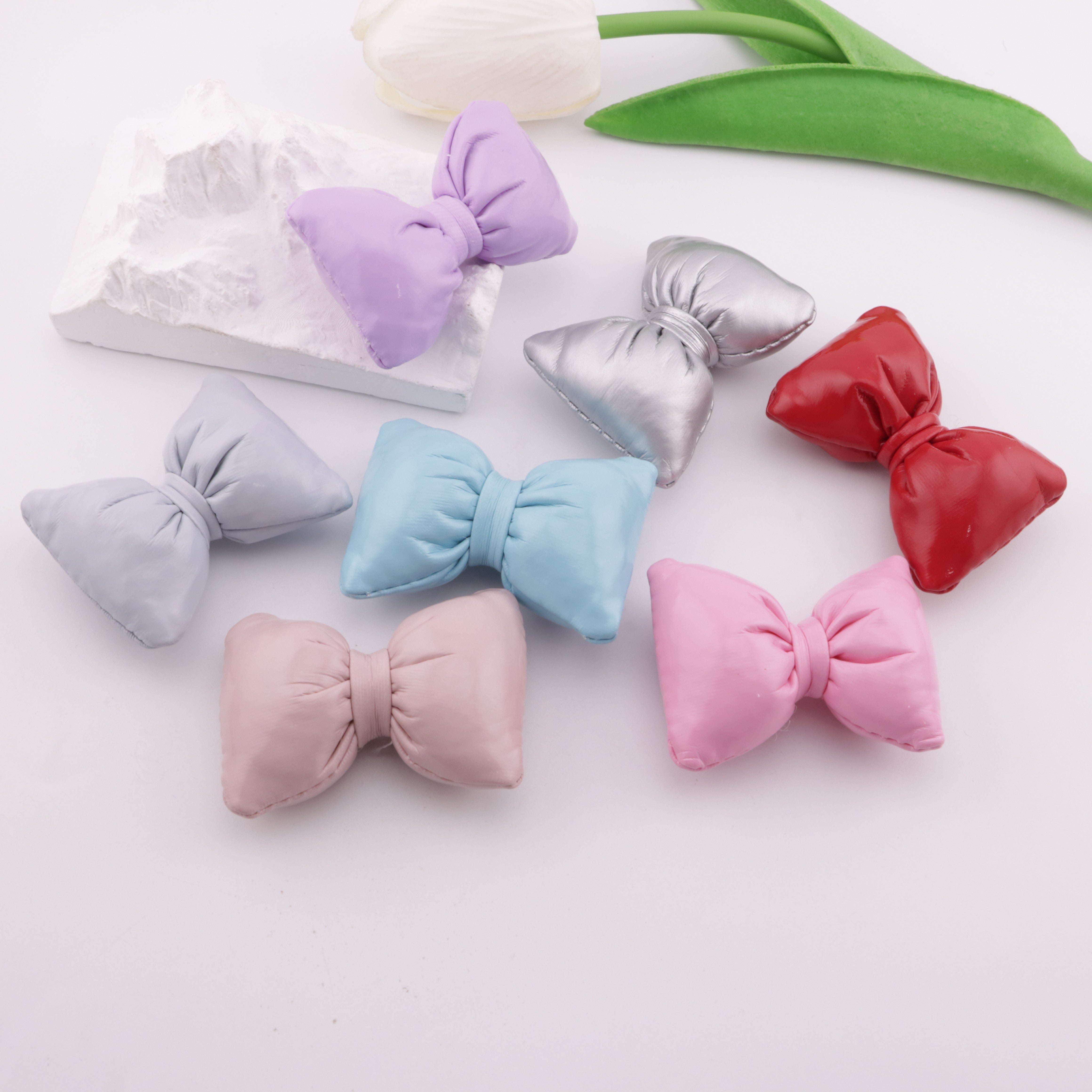 FS6050- Approximately 46*37mm Leather Bowknot