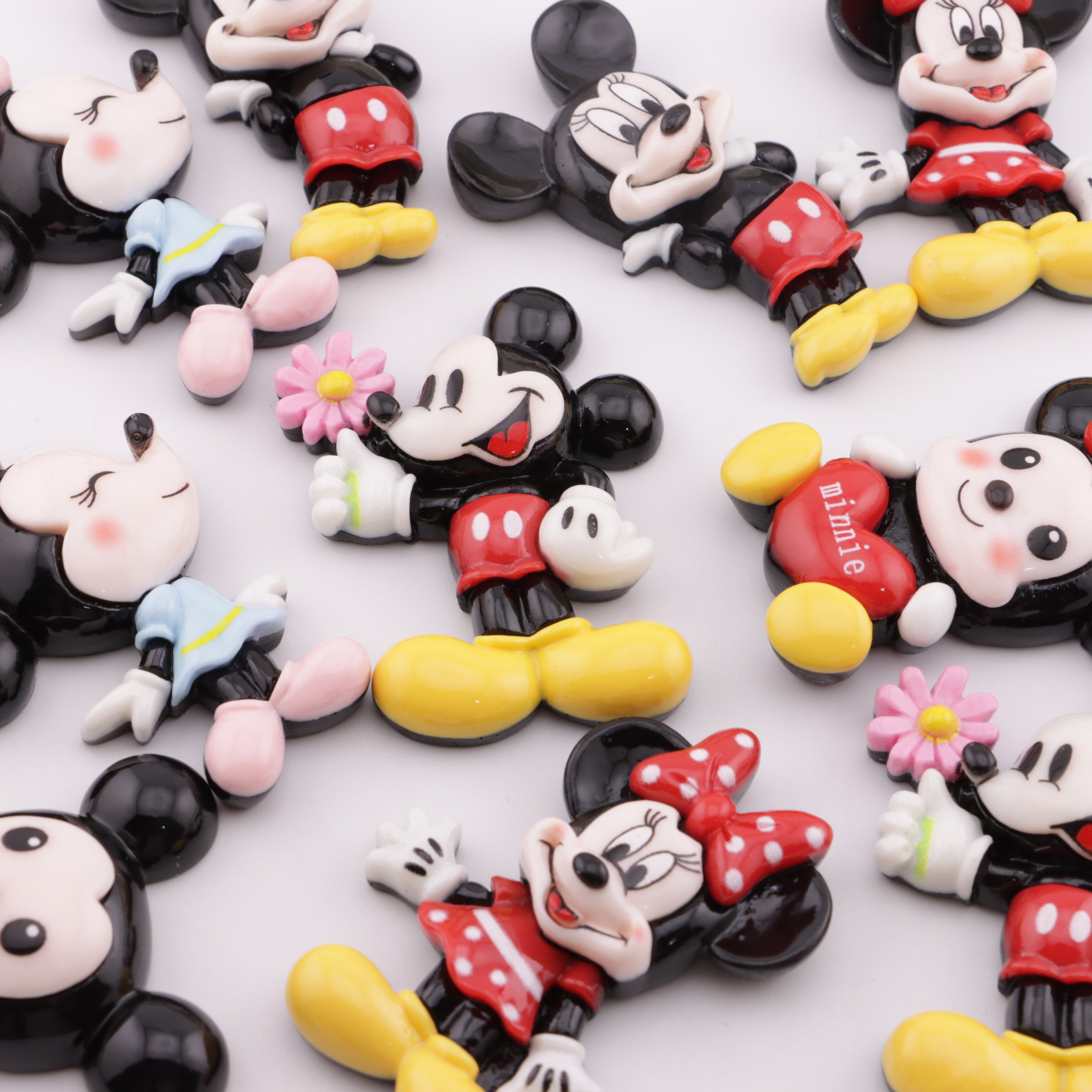 FS6078- Mickey Resin Patch