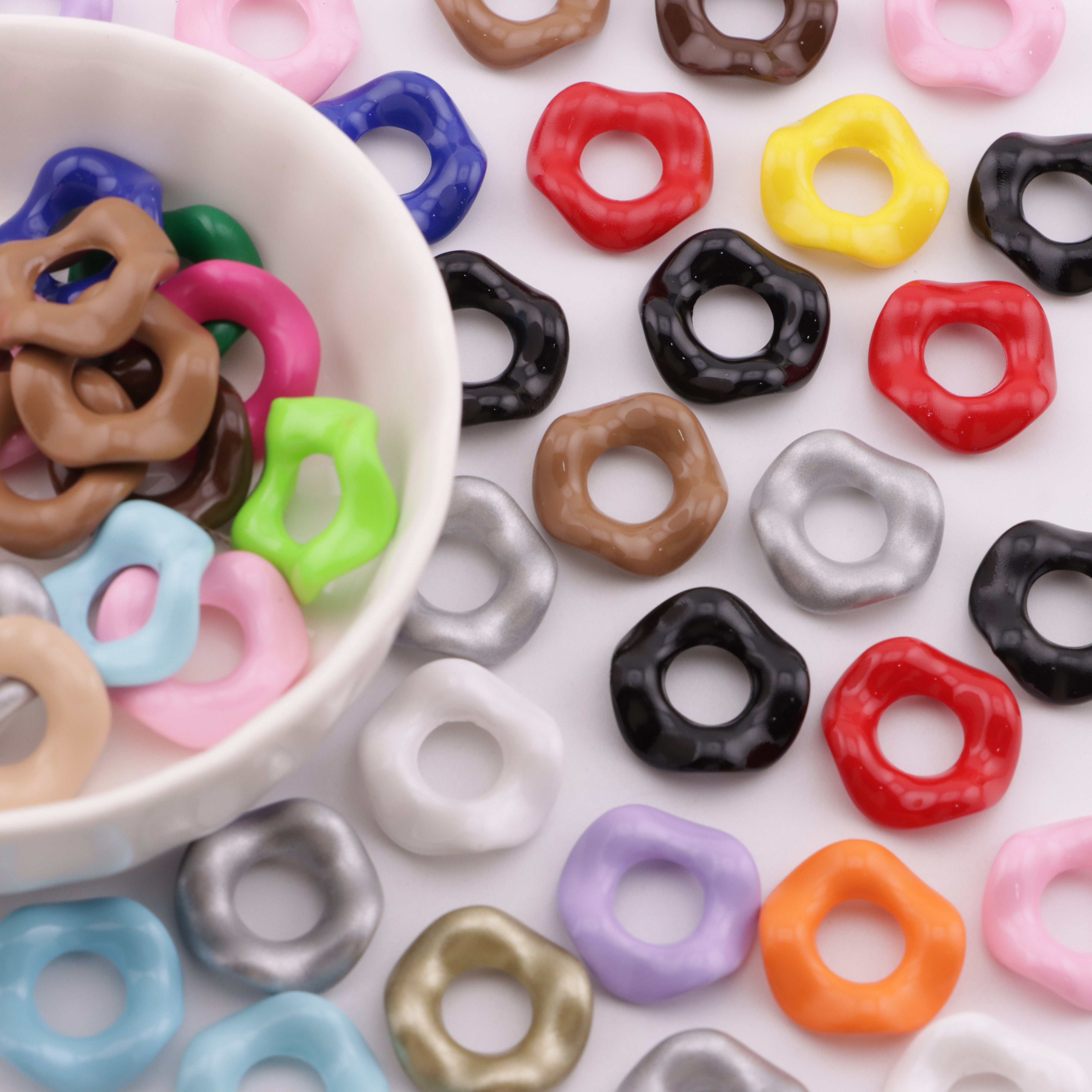 FS6086- Approximately 13×13 Mm Wave Separating Beads