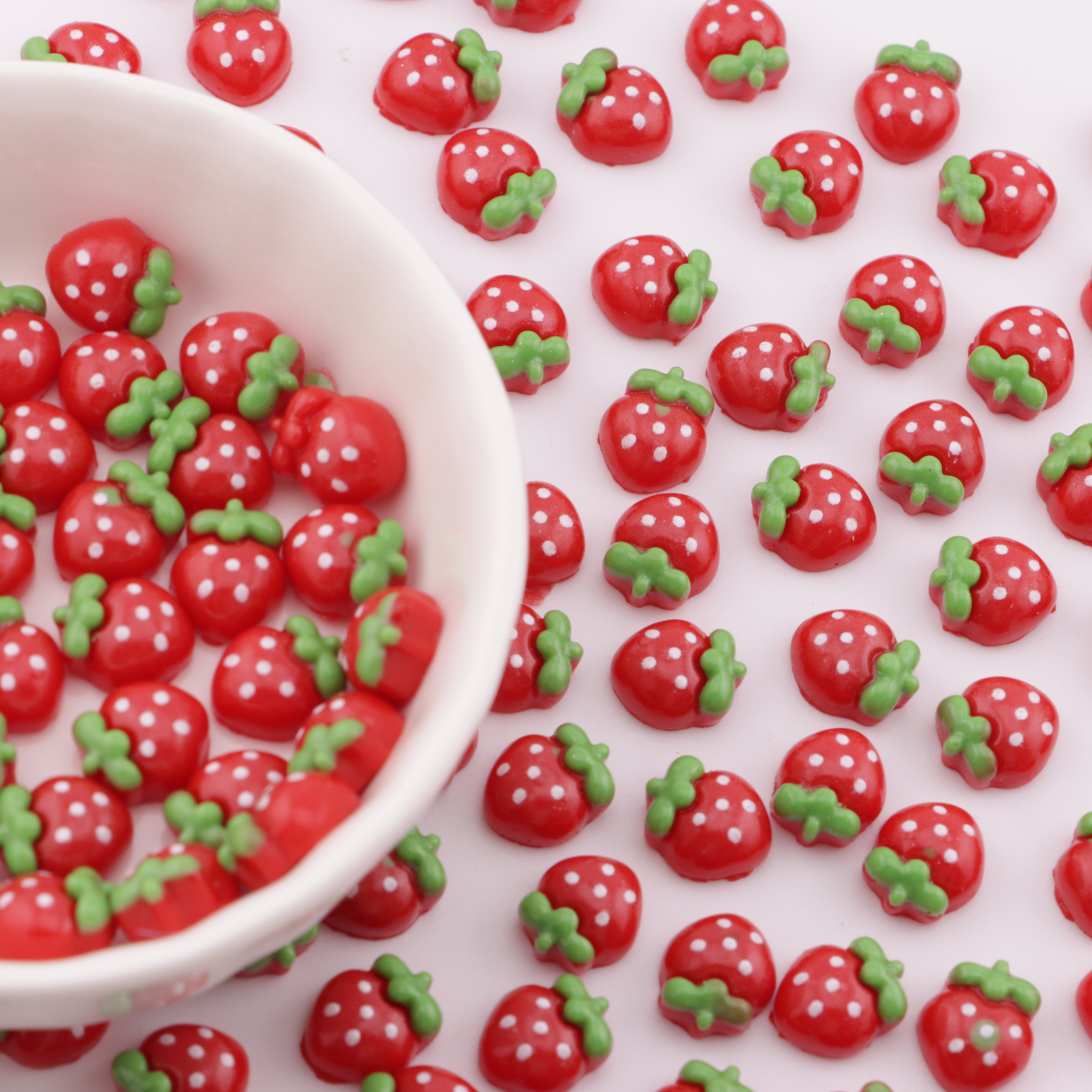 FS6104-8*10mm  Fat strawberry patch