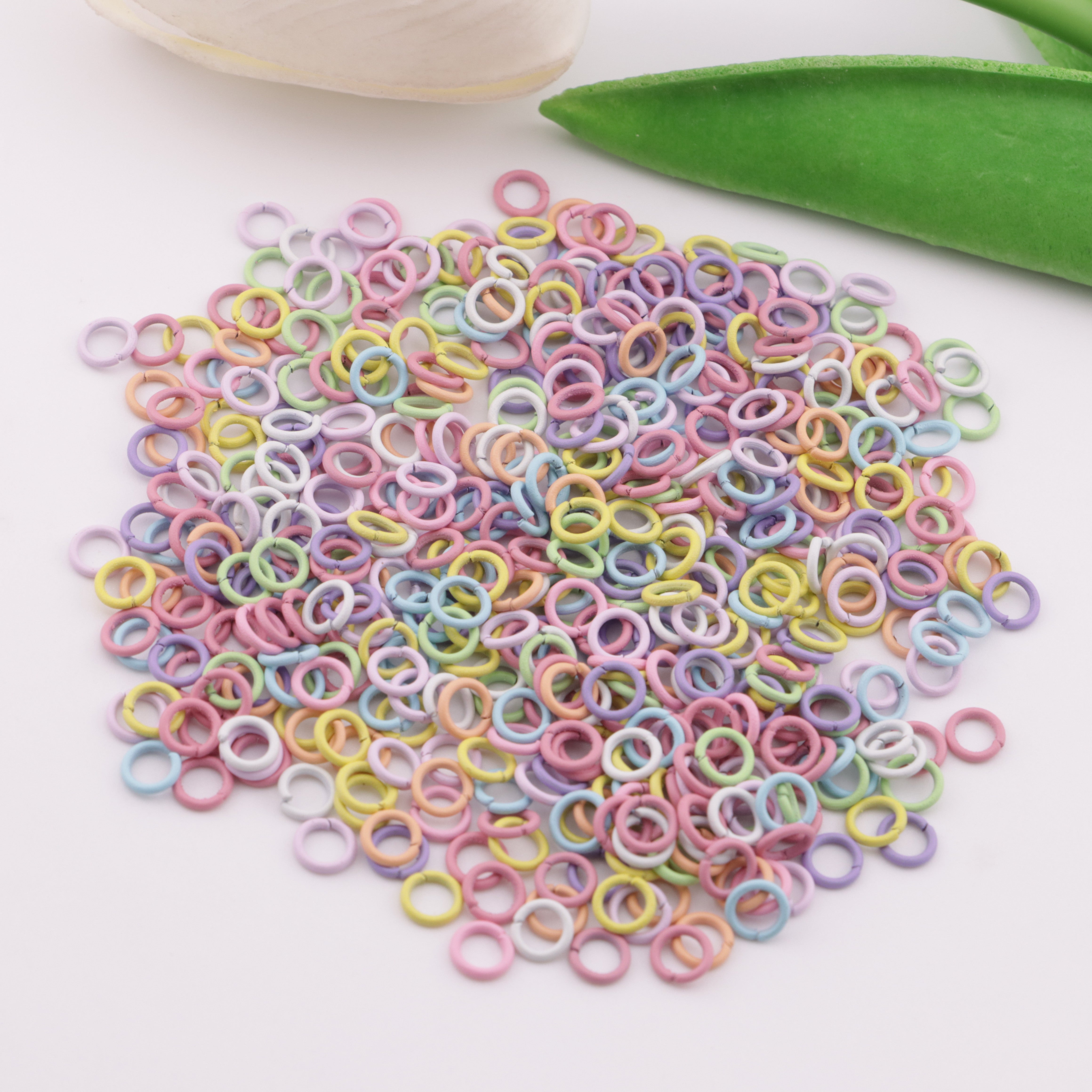 FS6094- 5mm Closed Jump Rings, Colorful Closed - End Rings