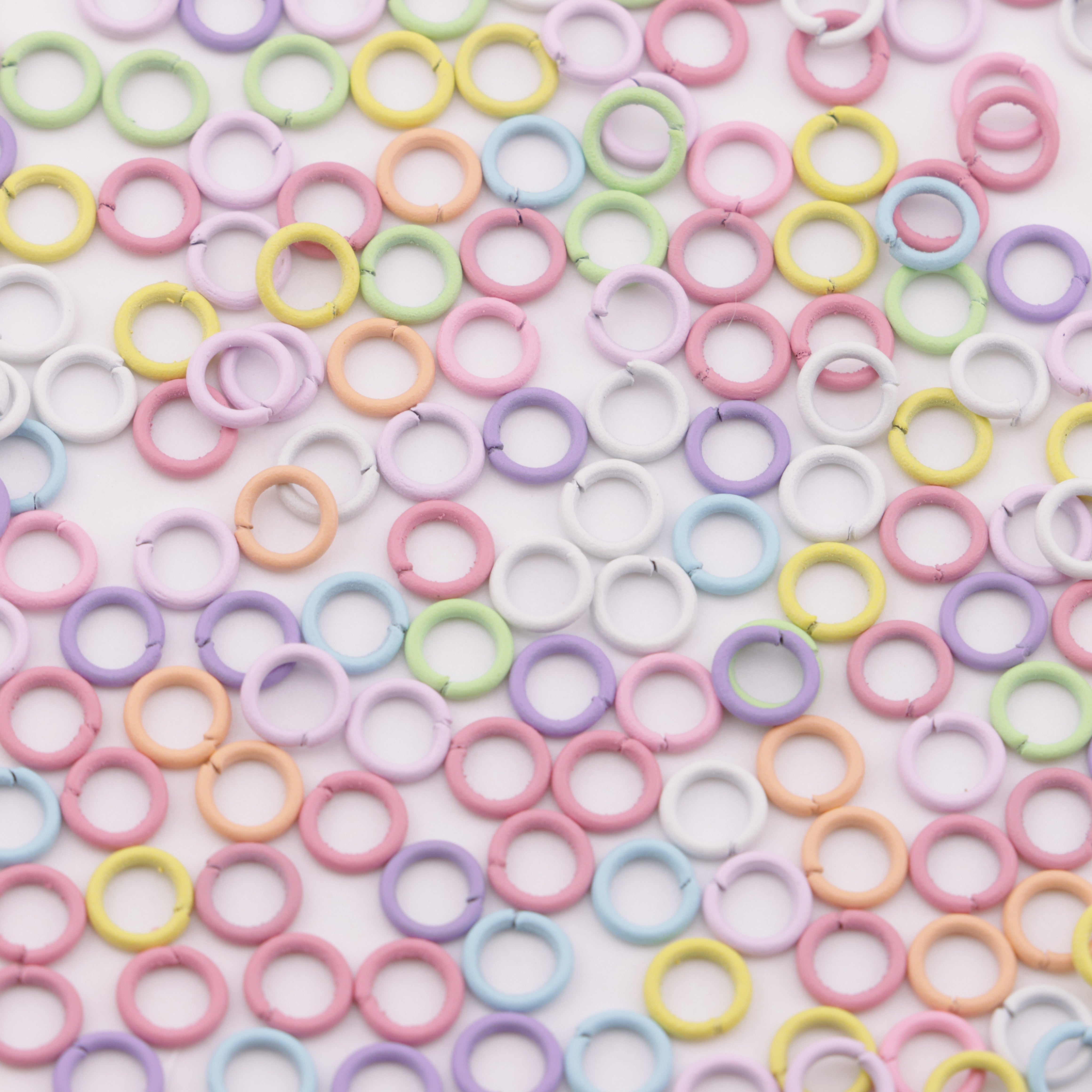 FS6094- 5mm Closed Jump Rings, Colorful Closed - End Rings
