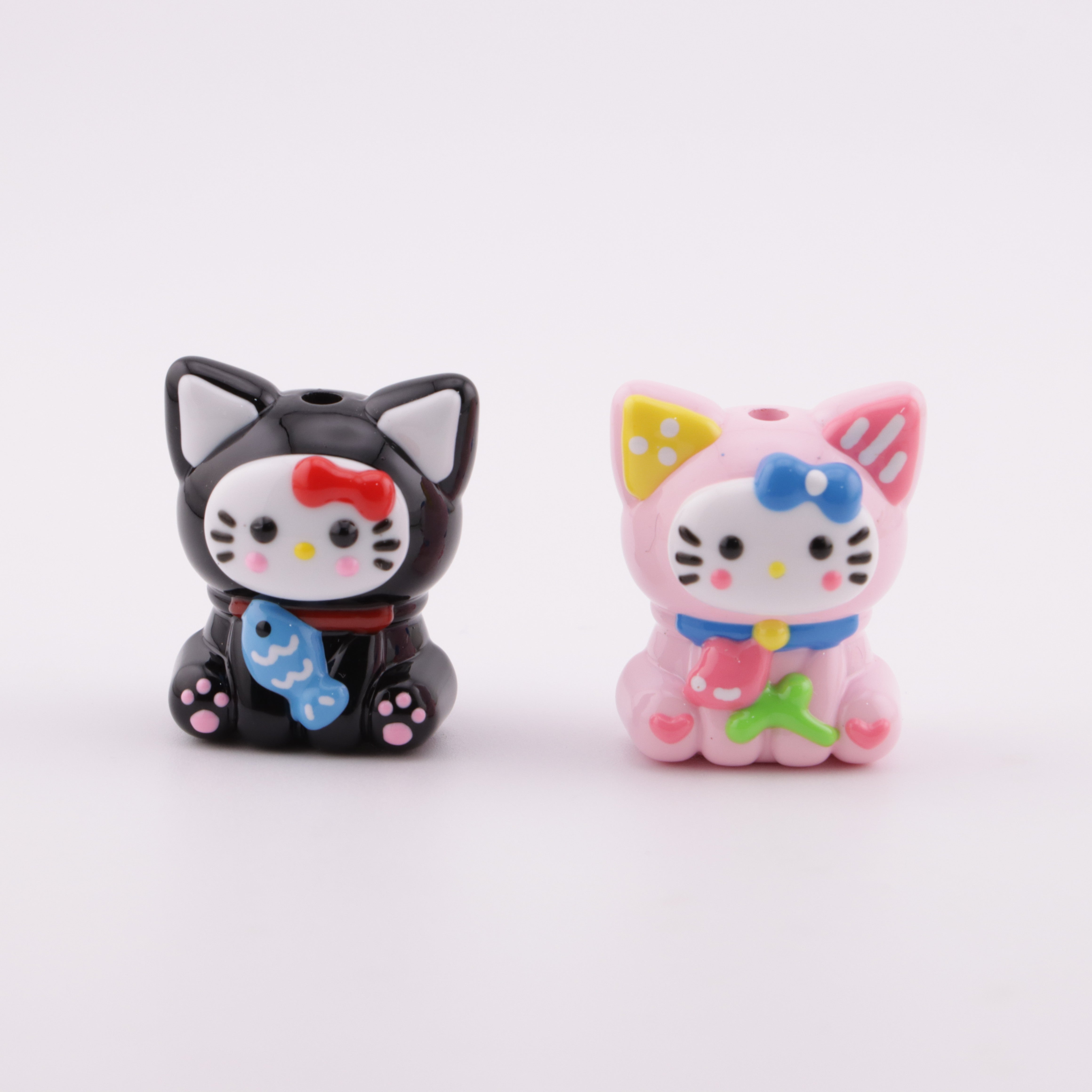 FS6103- HK Hand-Painted Beads