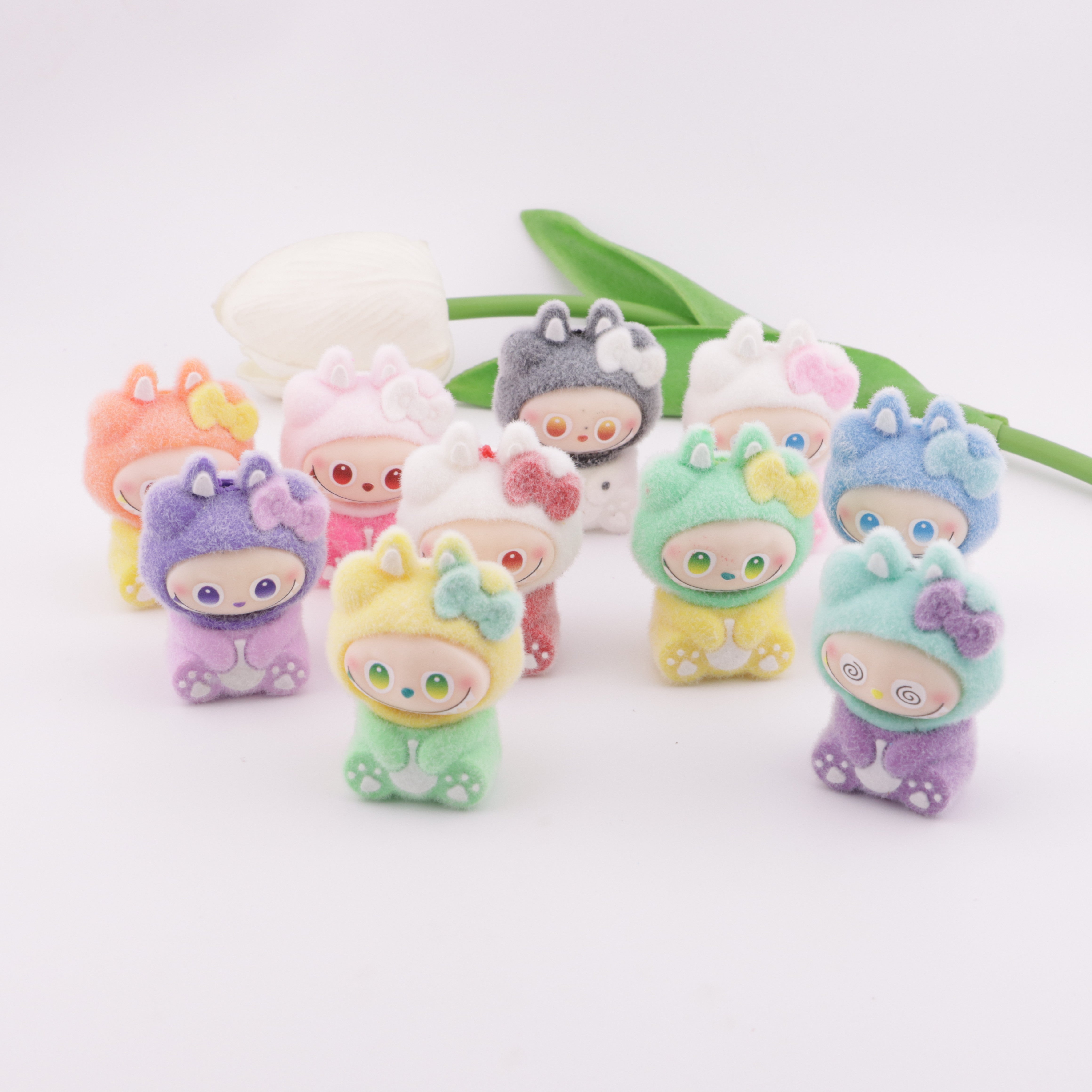 FS6110- Labubu Bow Flocking Beads