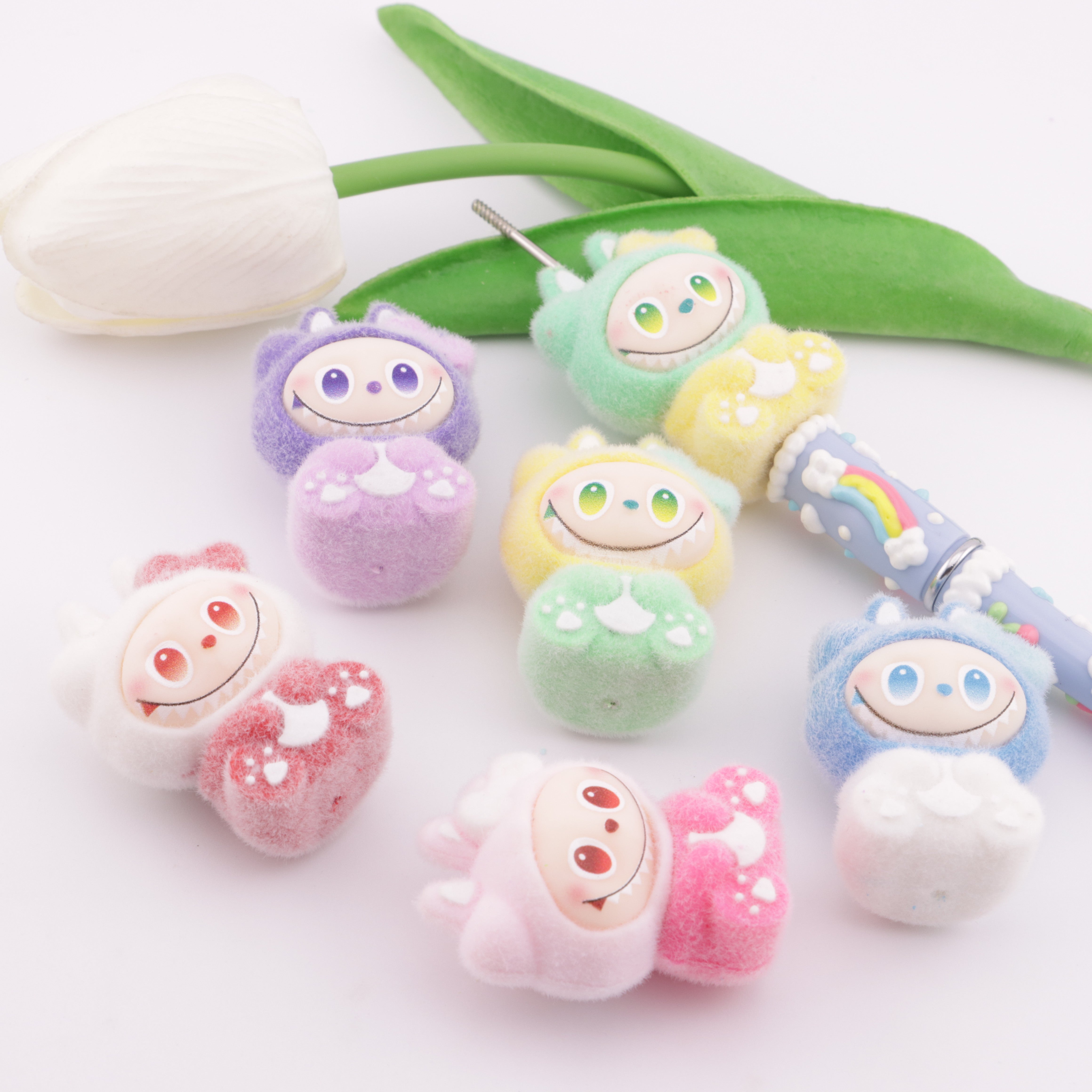 FS6110- Labubu Bow Flocking Beads