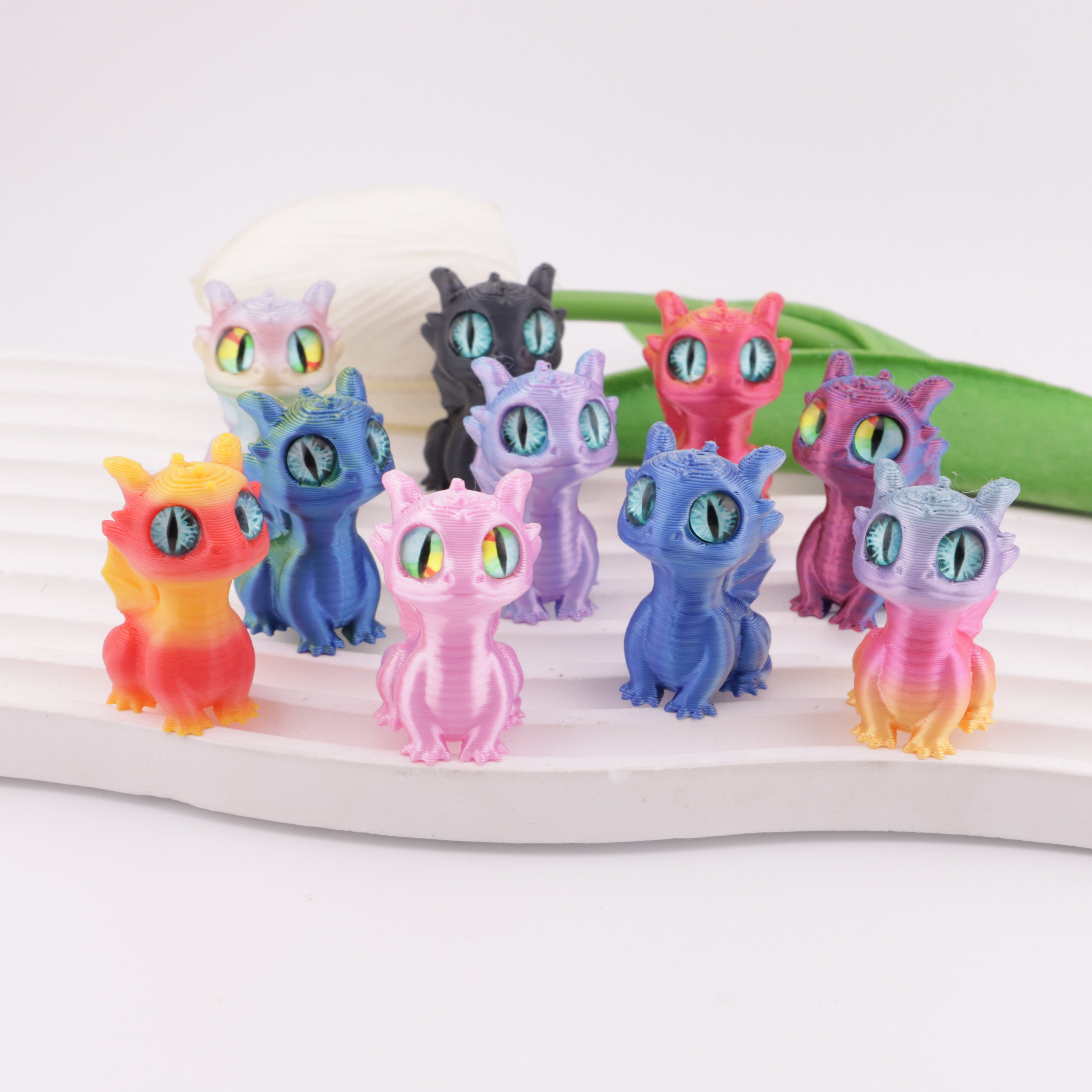 FS6120- 3.2cm 3D Dragon Through-Hole Beads