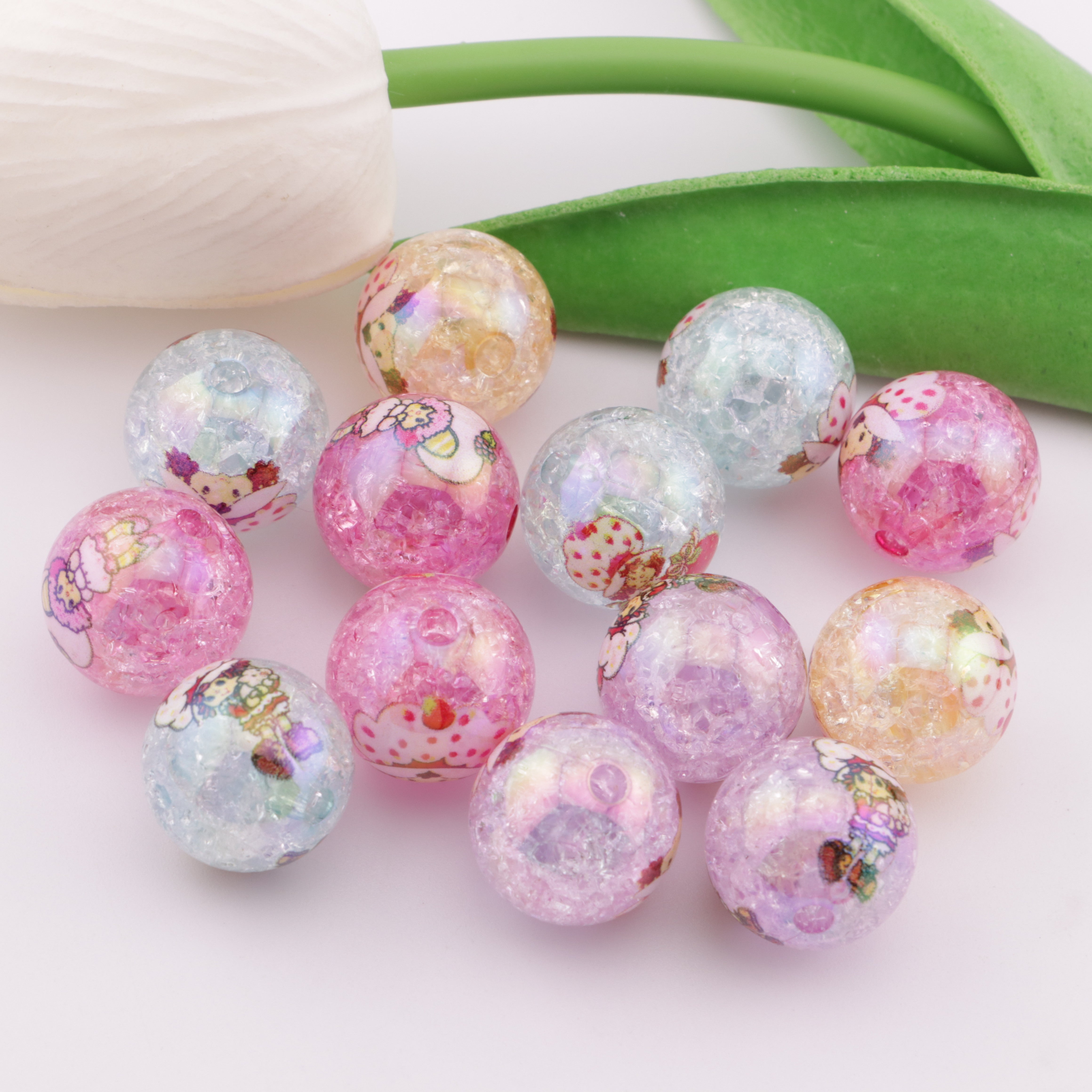 FS6121- 16mm Strawberry Girl Acrylic Beads