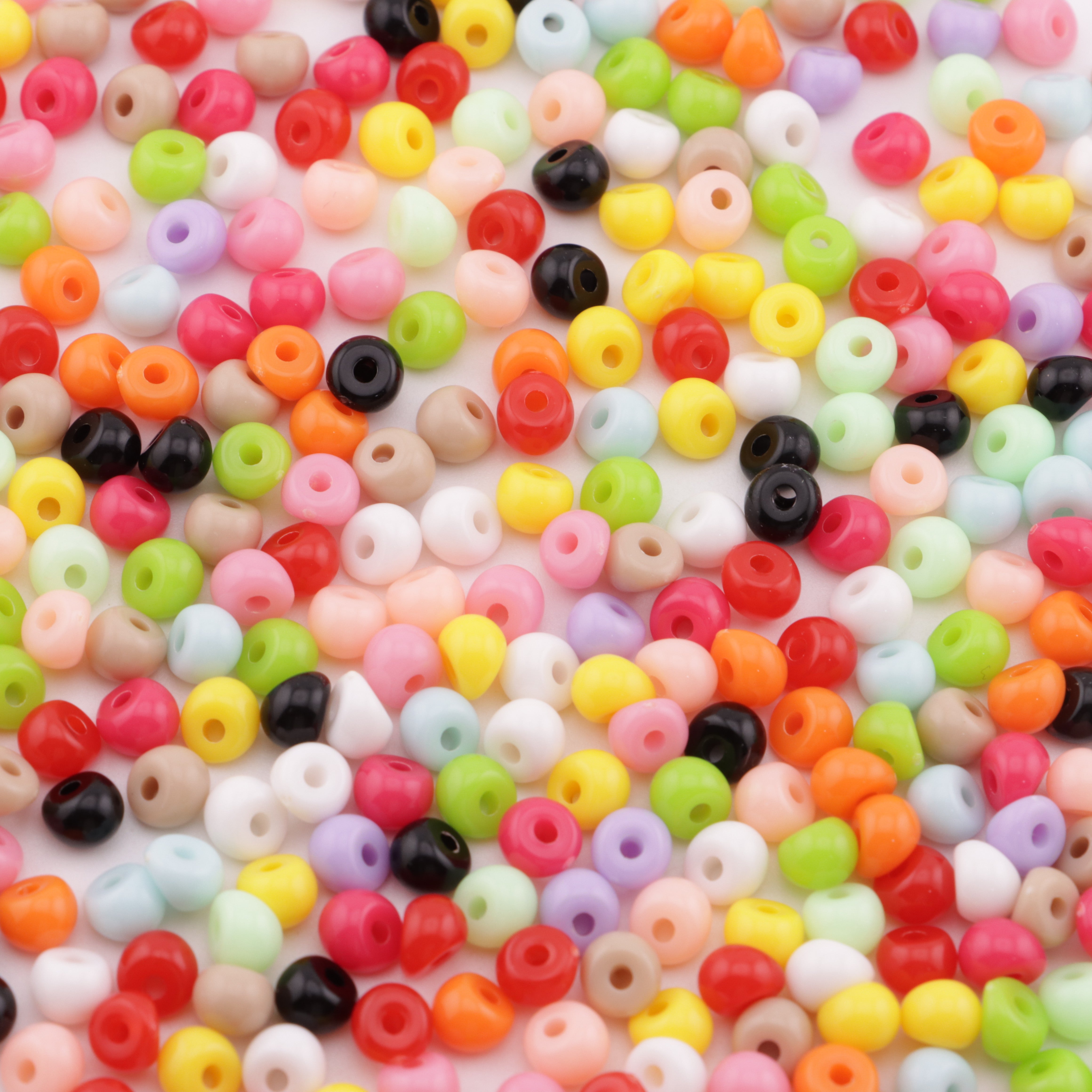 FS6115- Waterdrop Acrylic Beads