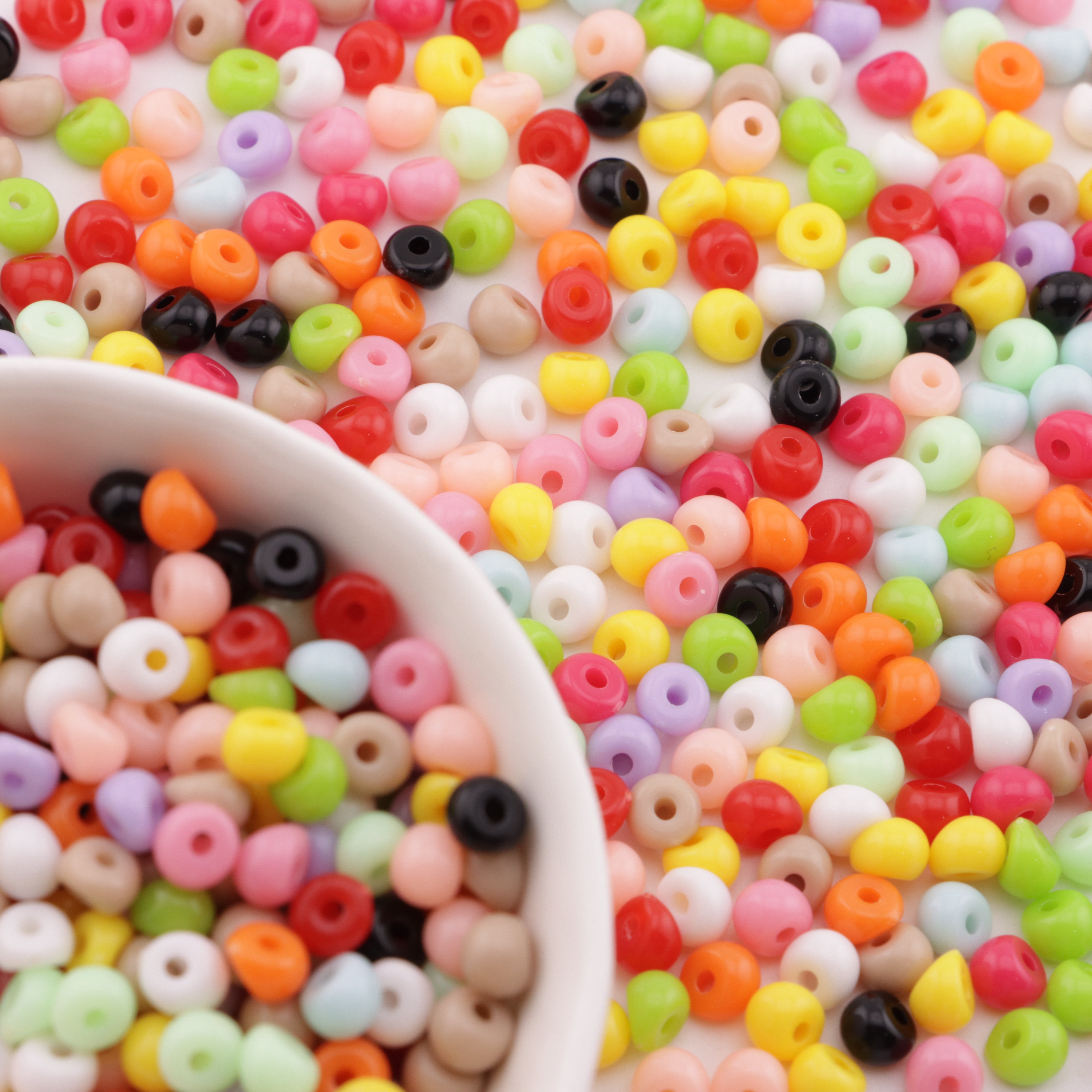 FS6115- Waterdrop Acrylic Beads