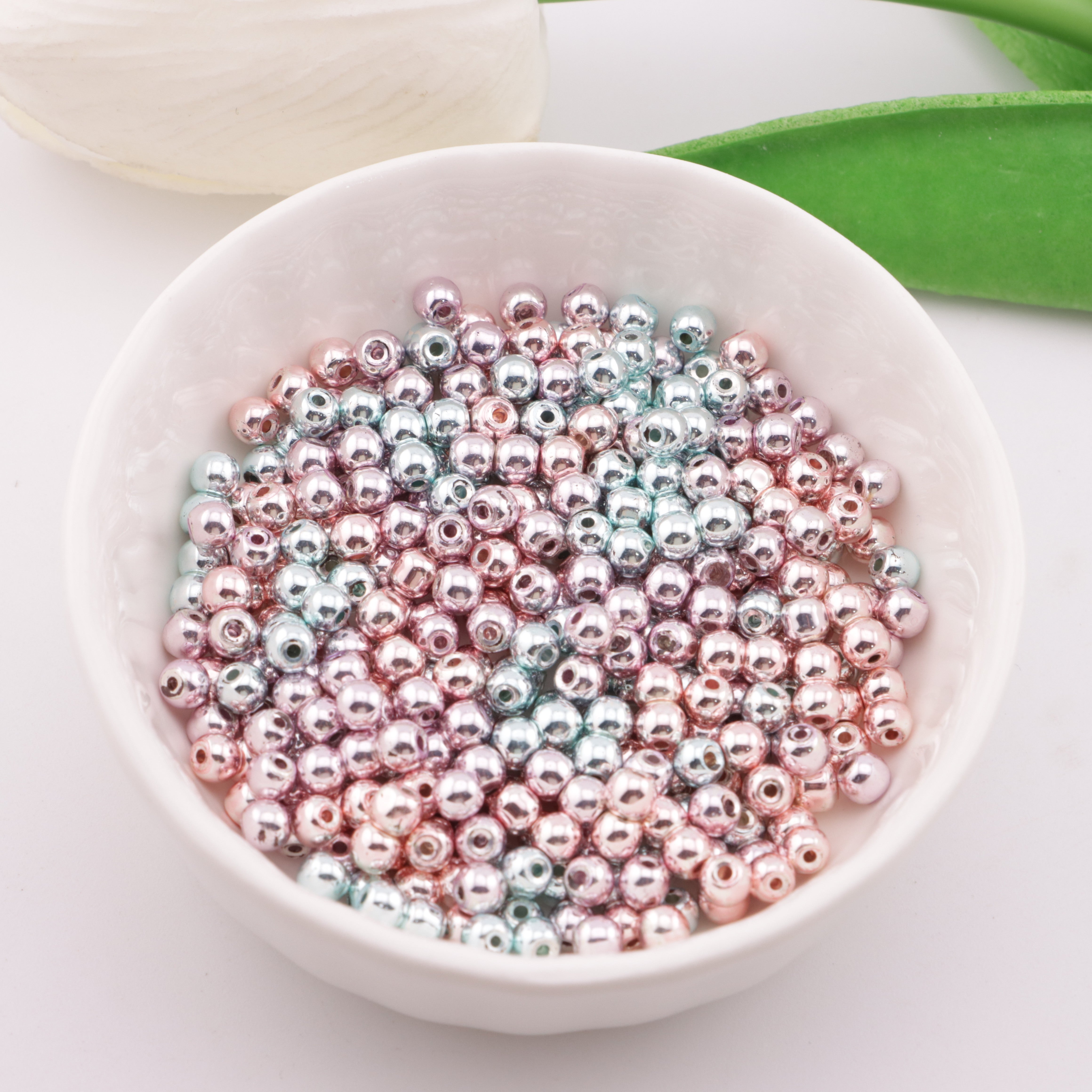 FS6125- 3.5mm Glass Beads Color-Plated High-Brightness Glass Beads (About 105-115 PCS/Strand)
