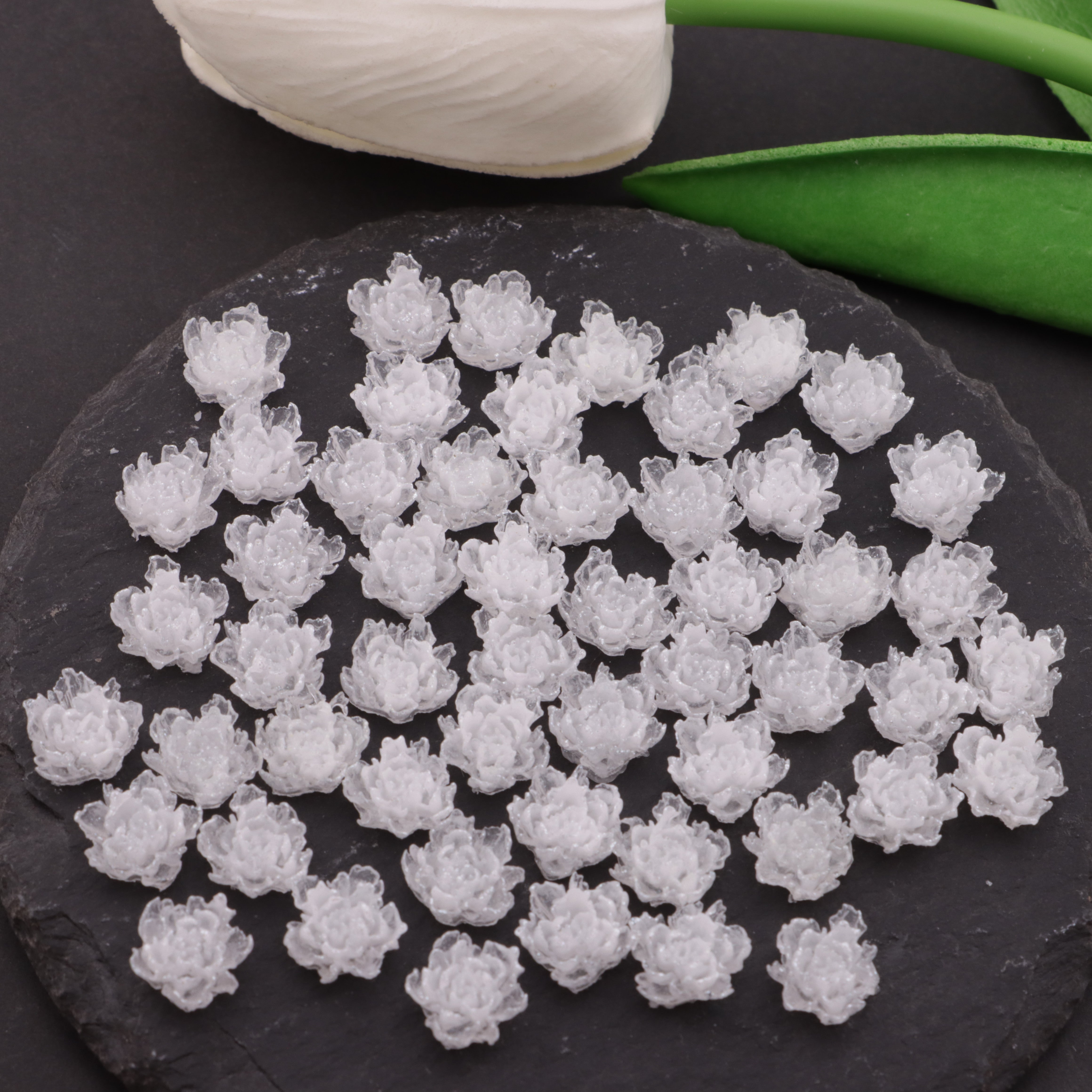 FS6143- 10mm Luminous Soft Flower Charms Night - Glow Soft Flower Patches