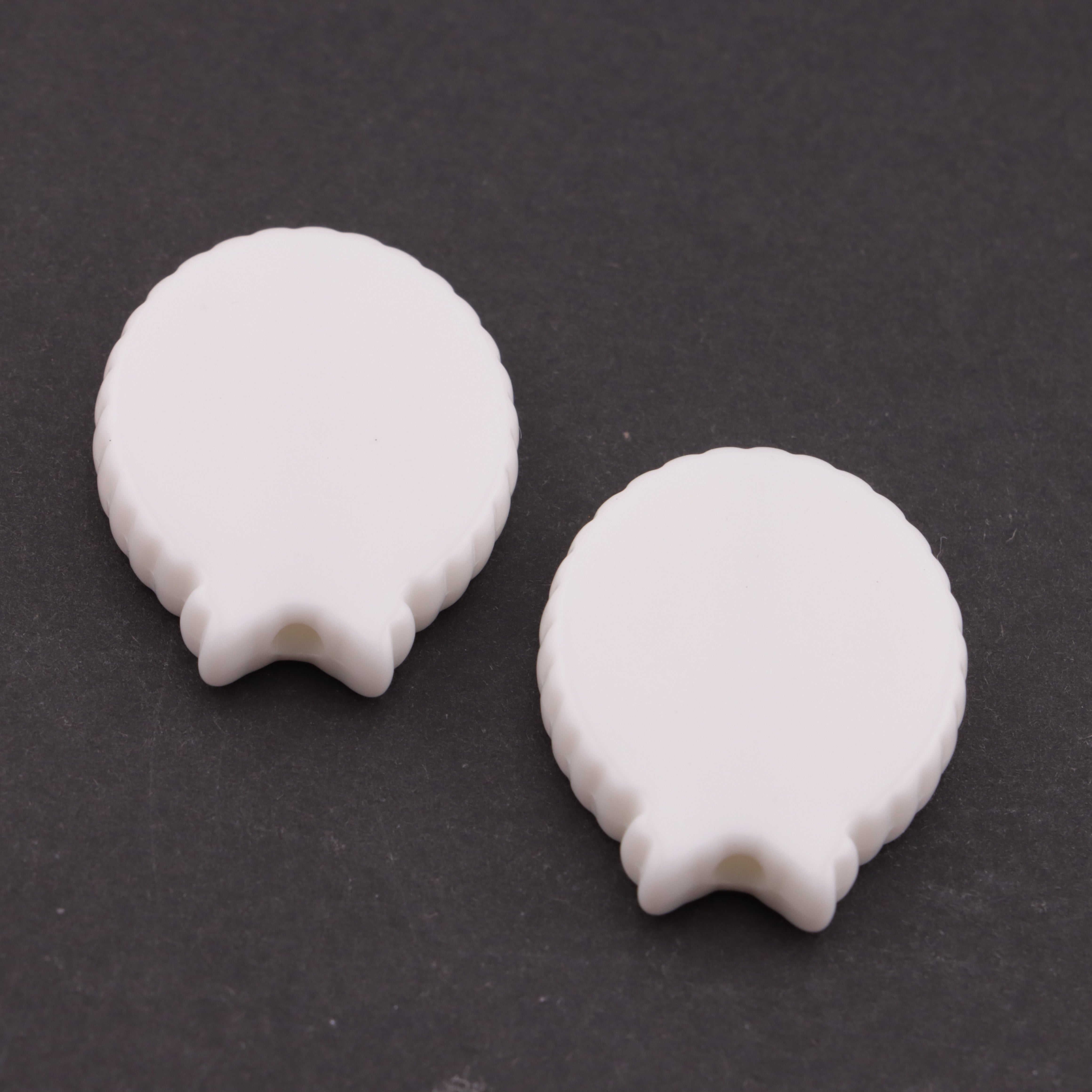 FS6156- 24×30mm Ellipse Bows Based Beads