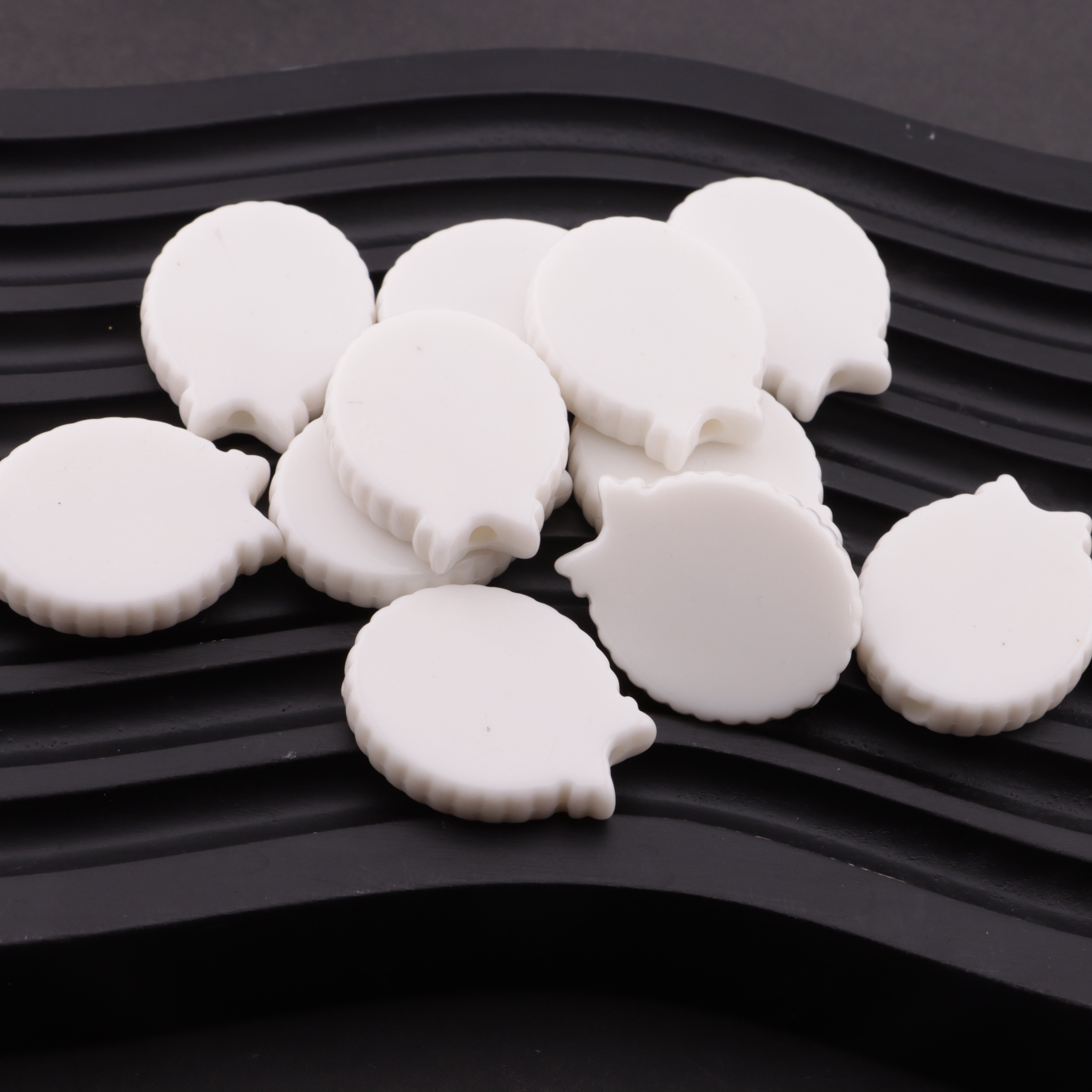 FS6156- 24×30mm Ellipse Bows Based Beads