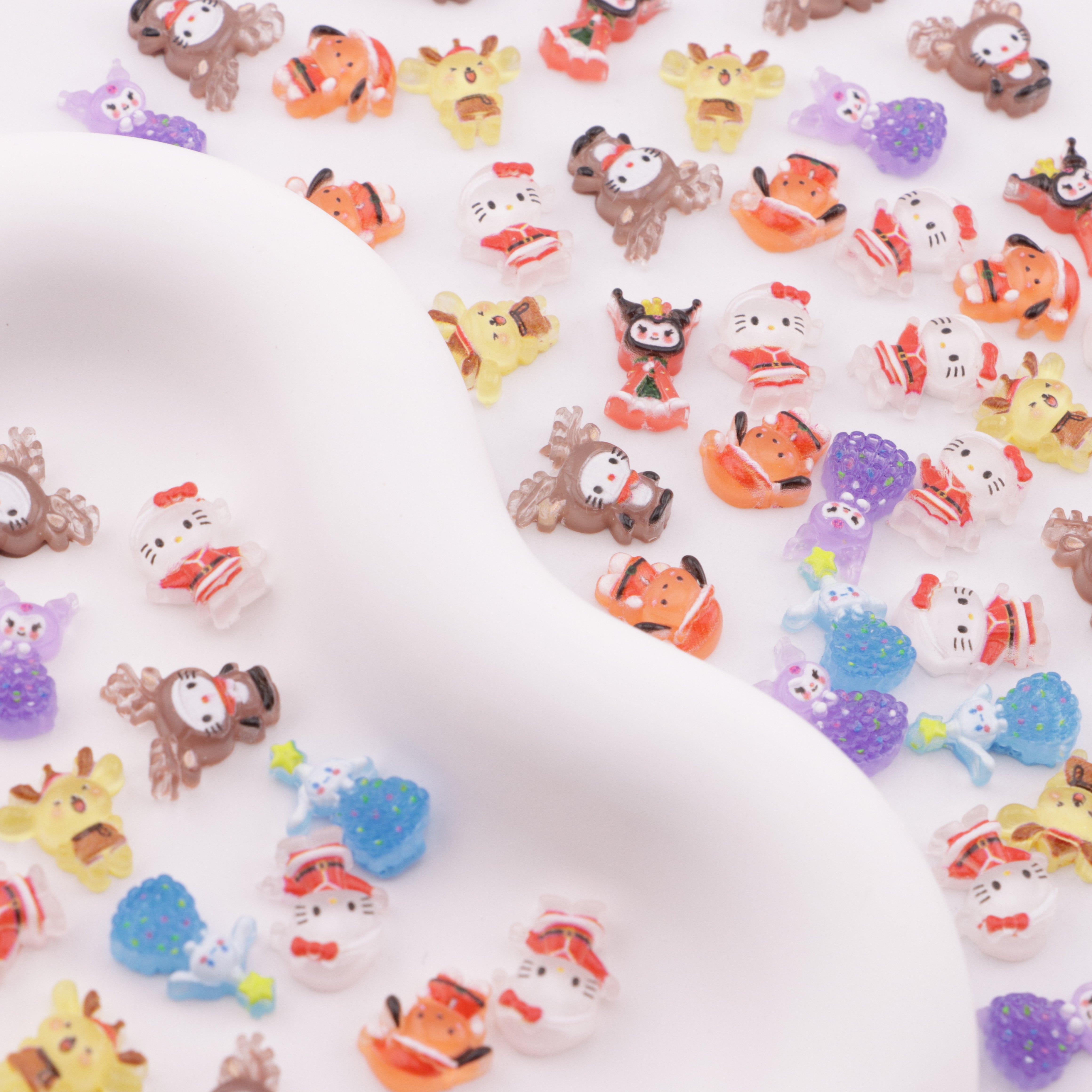 FS6157- Sanrio Christmas Small Charms, Sanrio's Christmas Series Small Patches