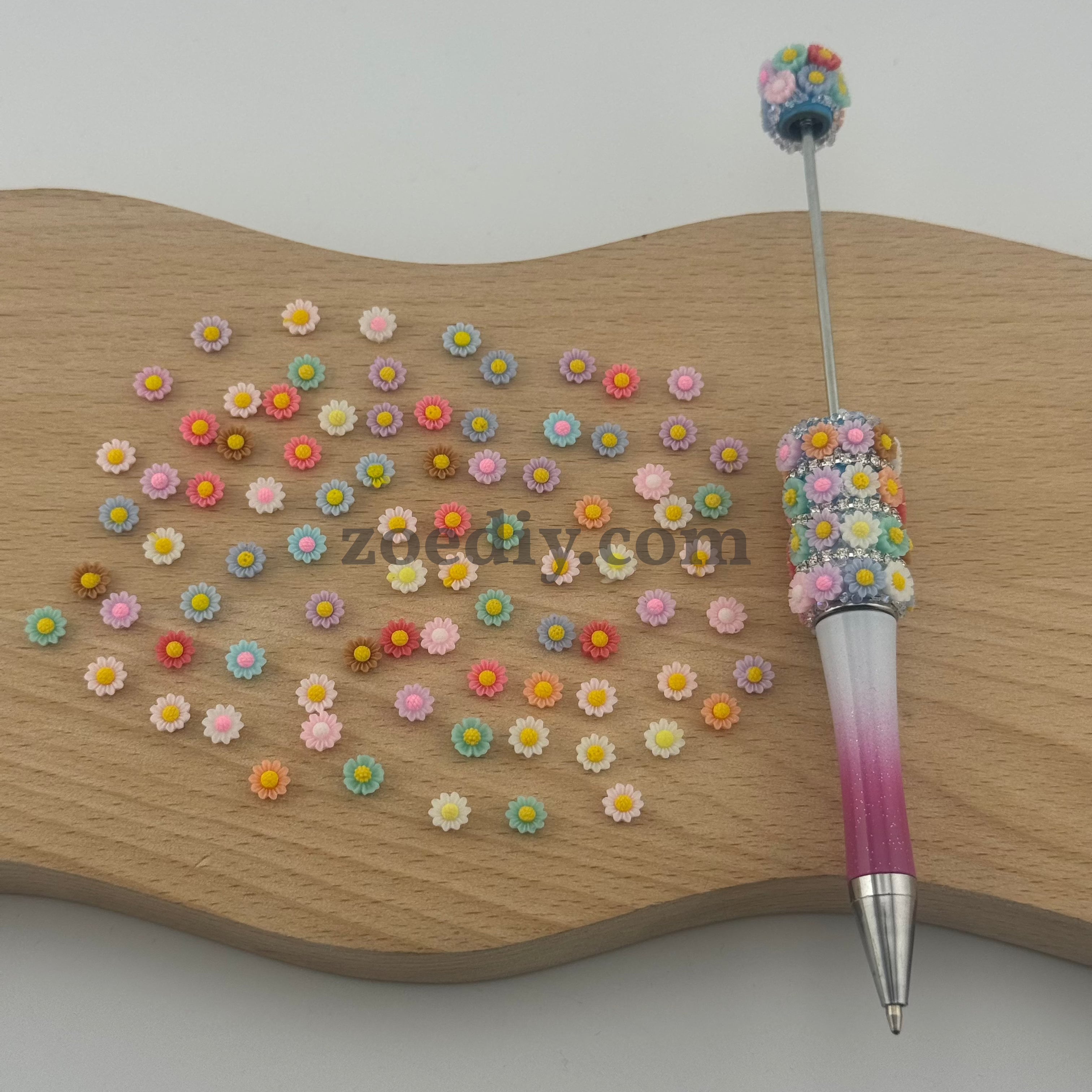 FS1317- 6MM Dasiy Flower Resin Nail Charms For Making Fancy Bead Or Fancy Pen