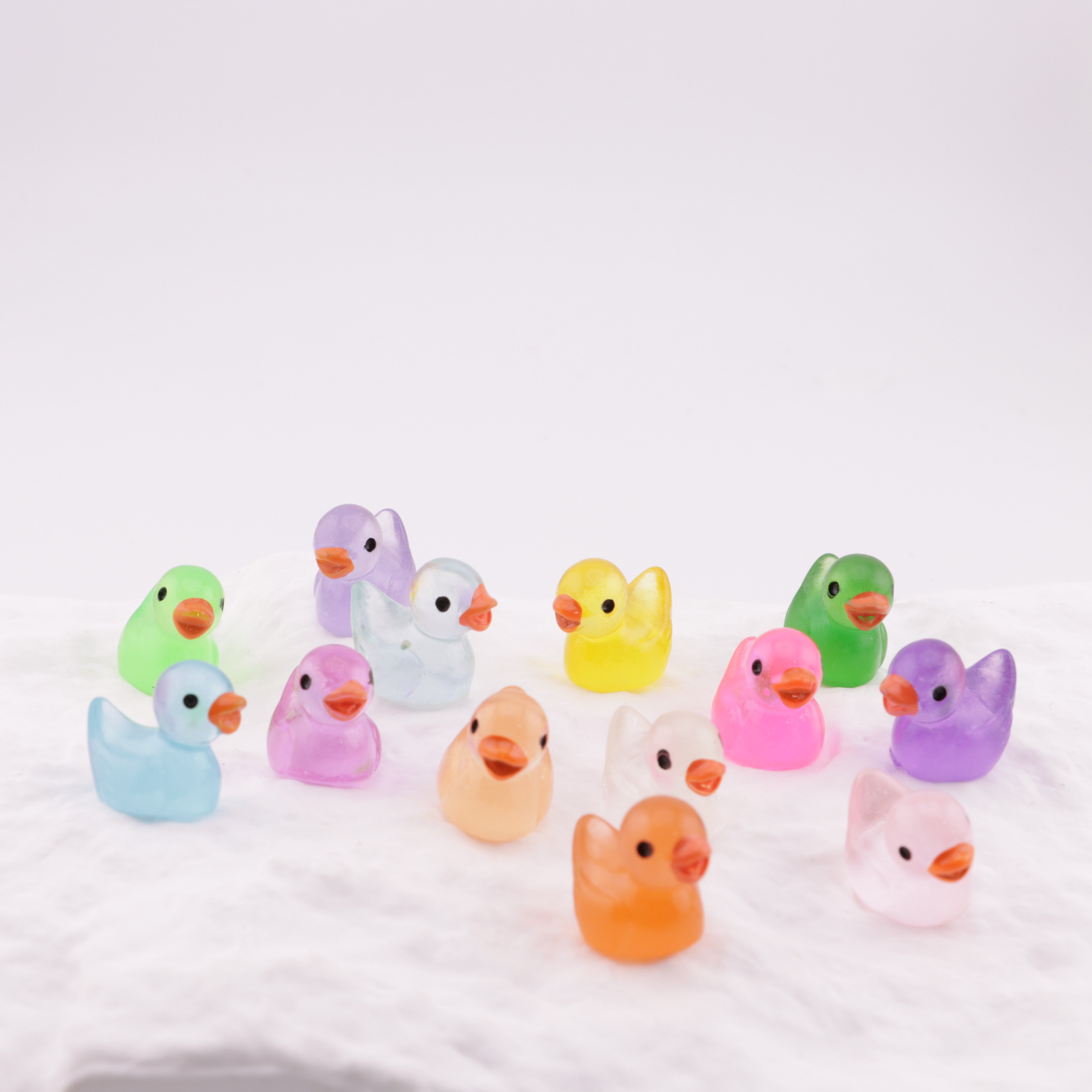 FS2488- Glowing Little Duck