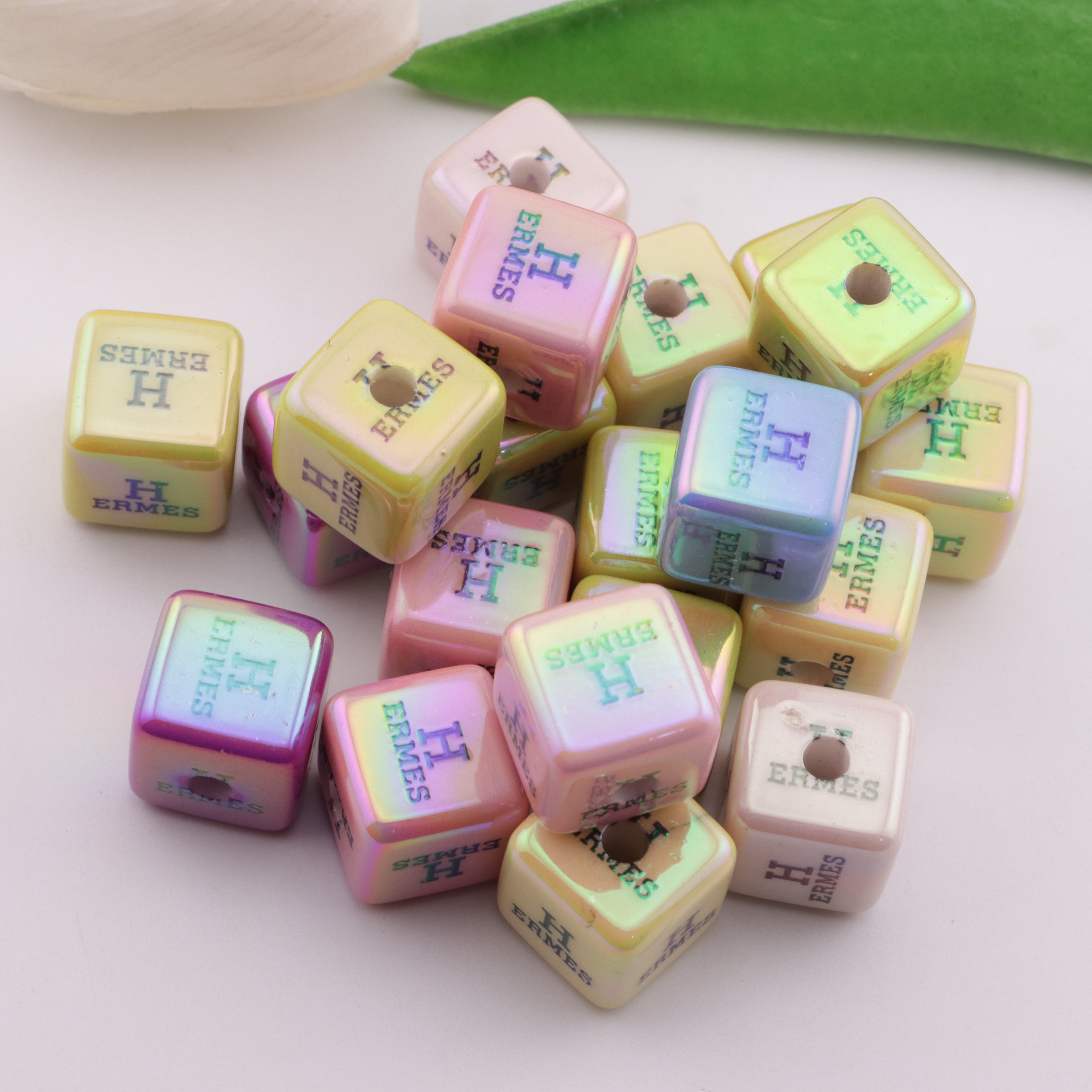 FS5518- Approximately 15mm Solid-color Hermès Square Acrylic Zoe's DIY Shop