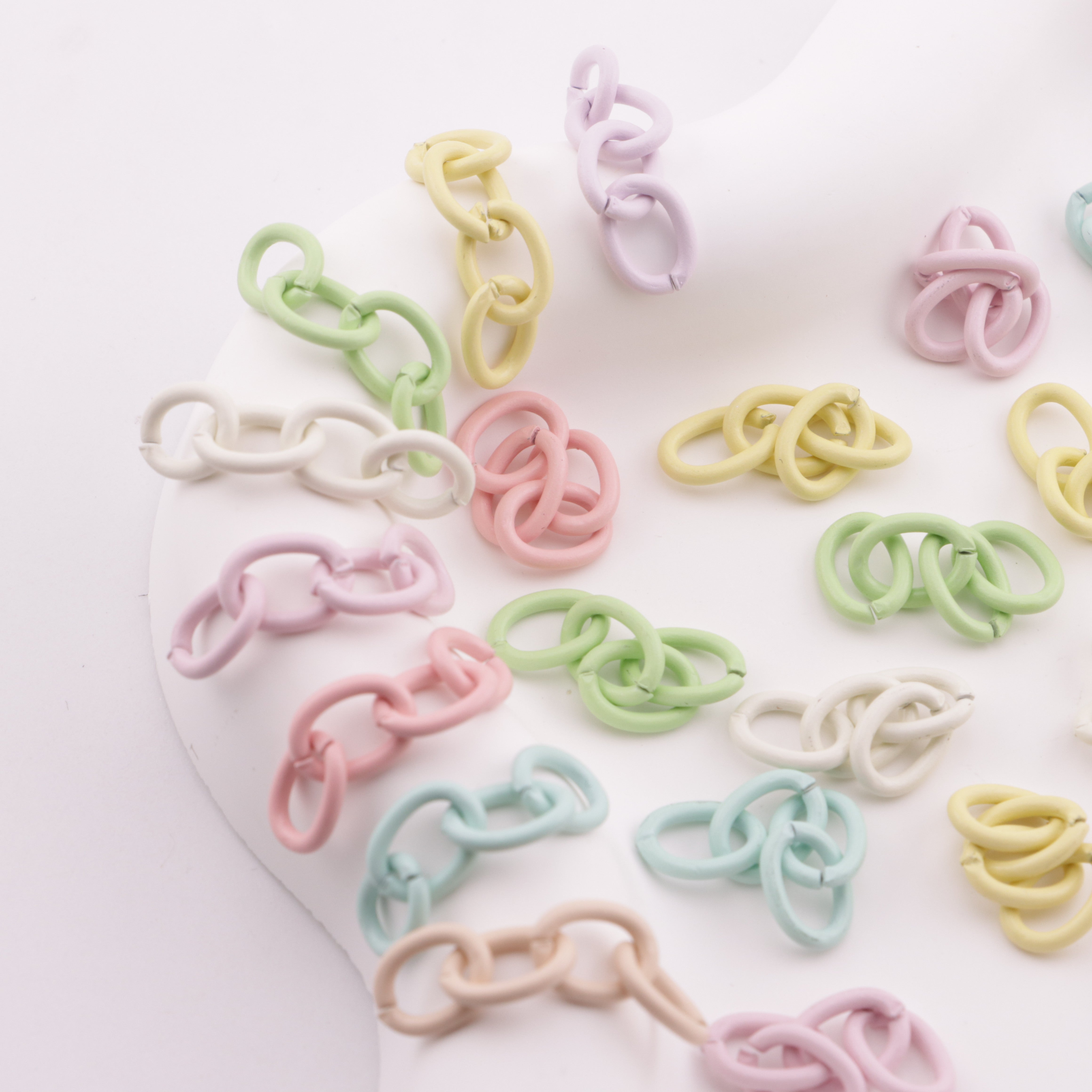 FS6178- 6.5×28mm 4 Section Chain Light-Colored Mixed-Color 4-Section Chain