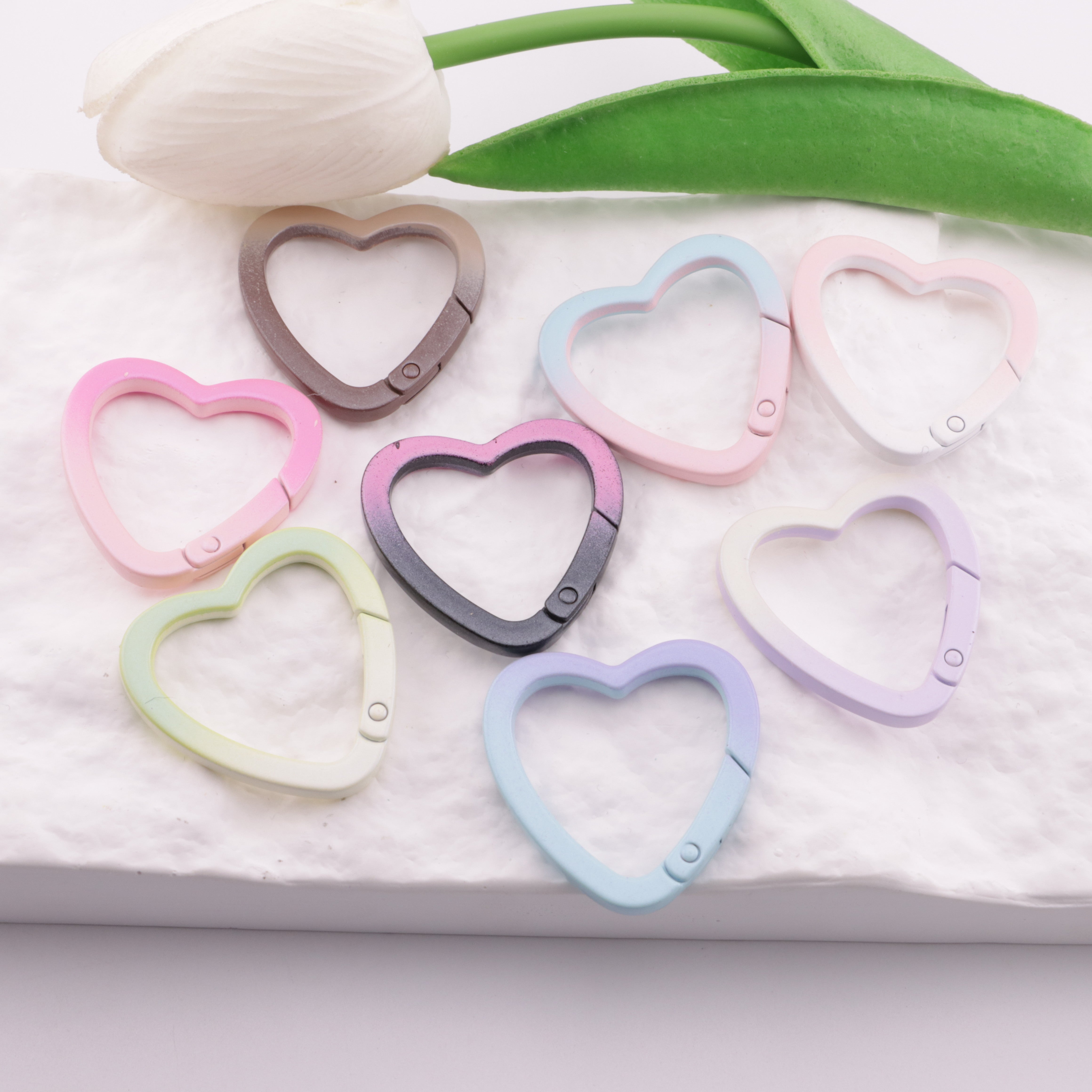 FS6197- 34×34mm Heart Gradient-Color Keychain Ring Gradient-Color Heart Keychain