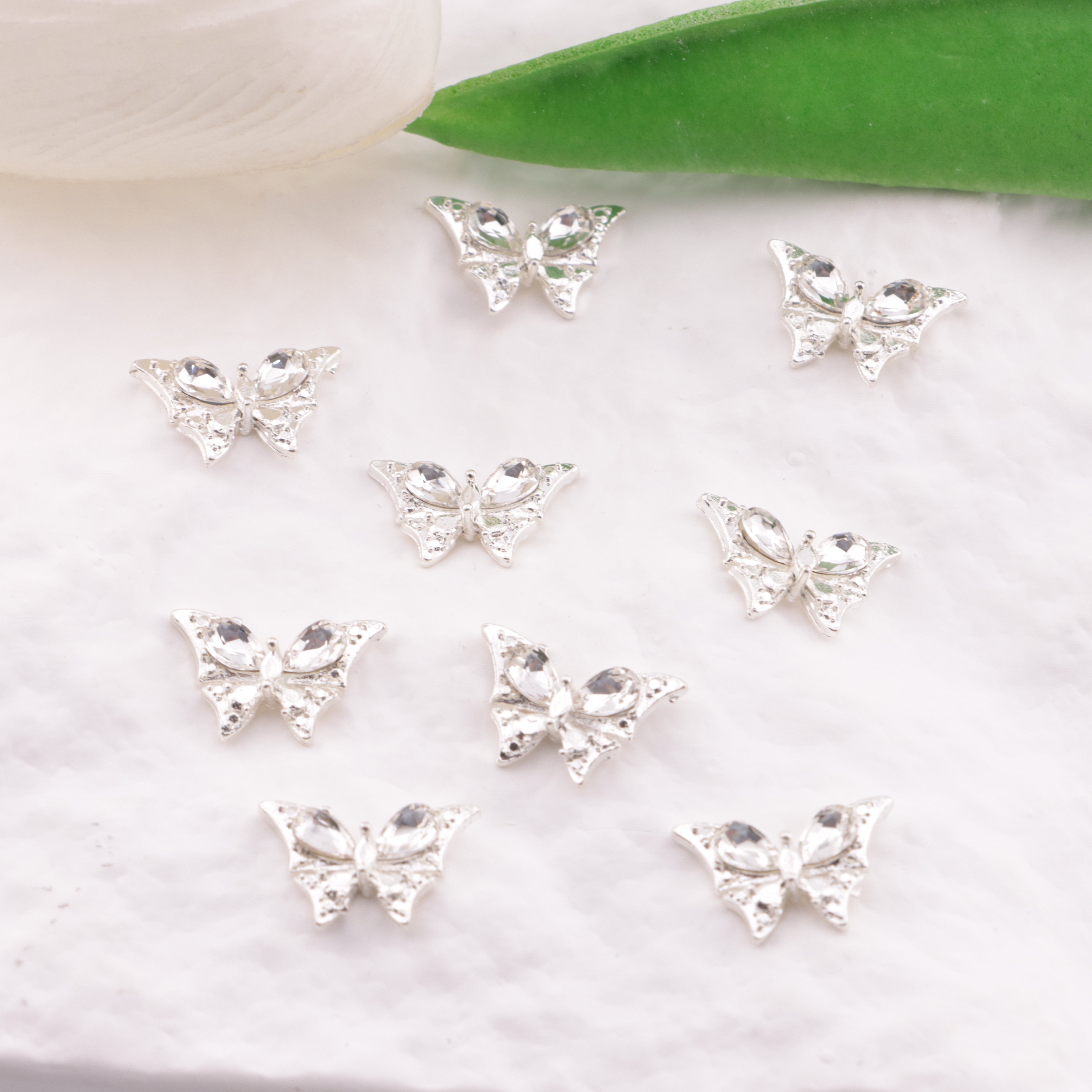 FS6207- 10×15mm Butterfly Diamond Metal Patches
