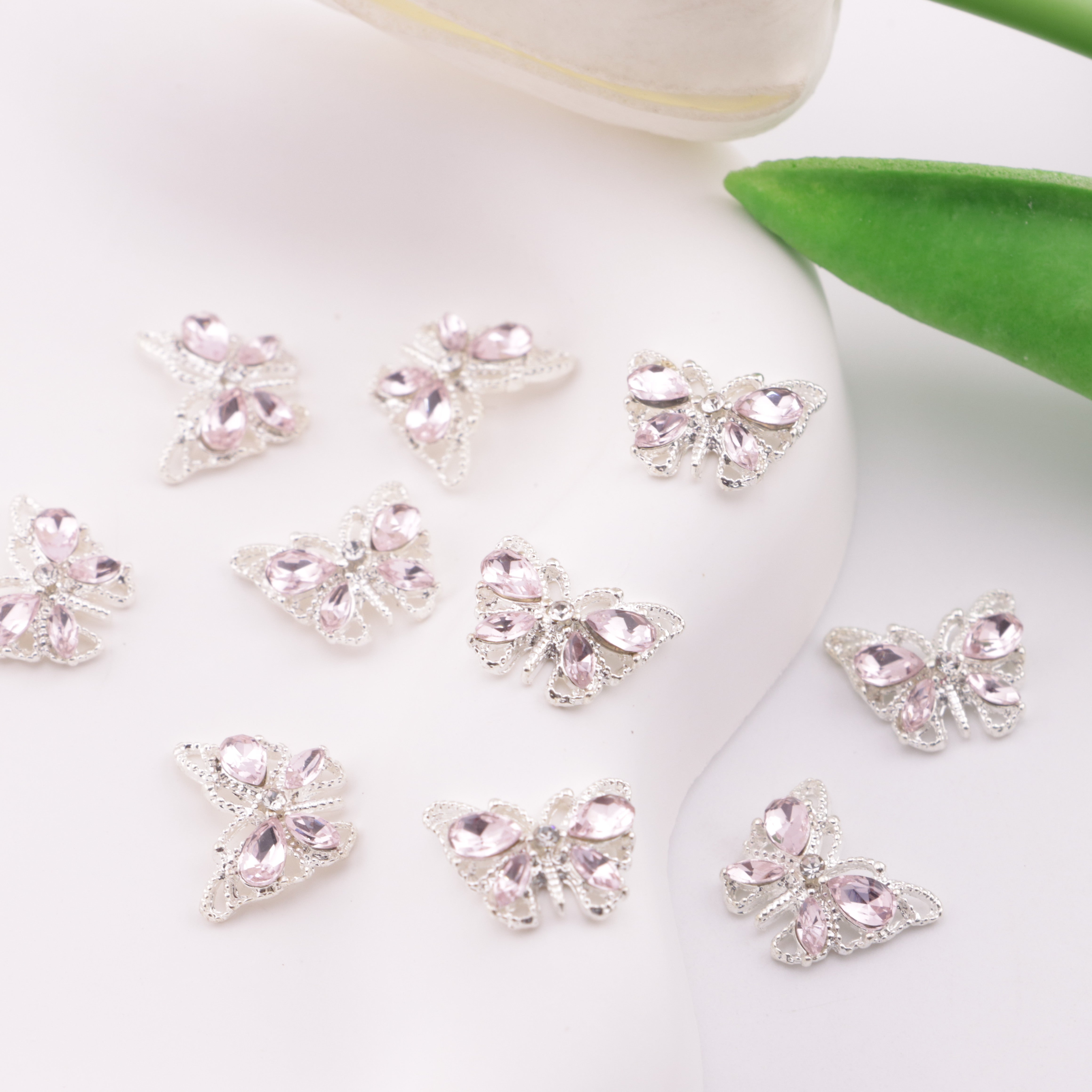 FS6208- 12×14Mm Butterfly Diamond Metal Patches