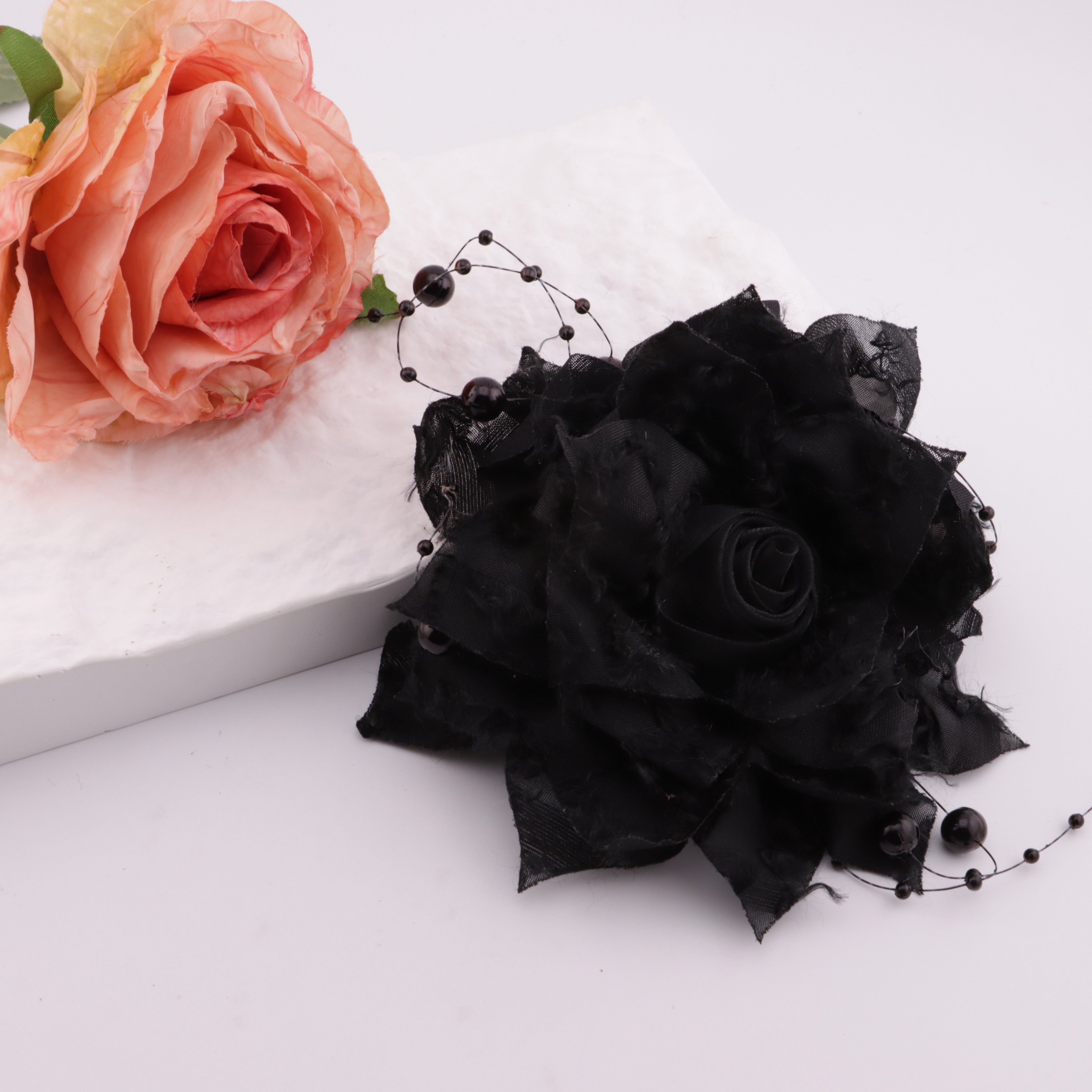 FS6217- About 140Mm Big Flower Charms With Pearl Chain