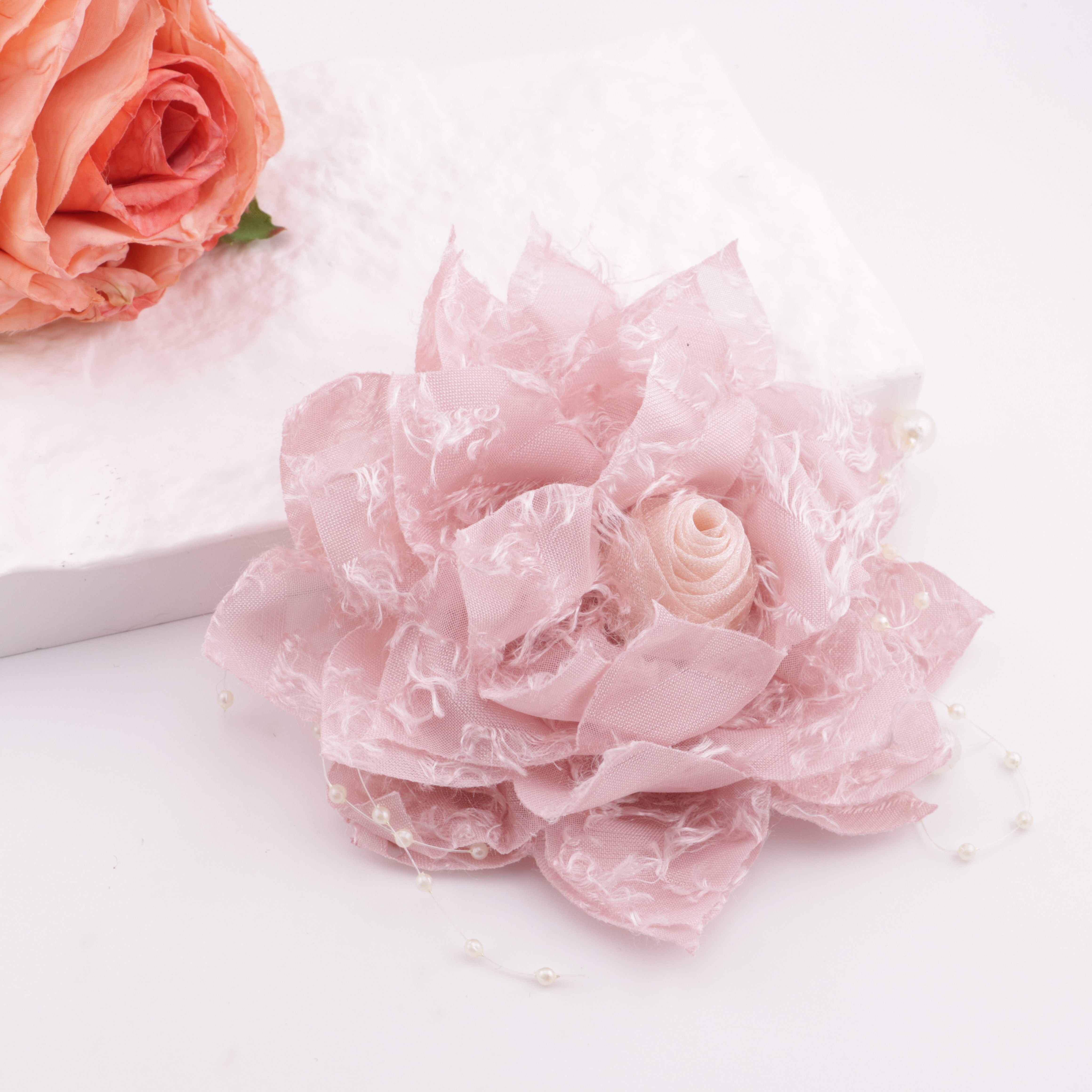 FS6217- About 140Mm Big Flower Charms With Pearl Chain