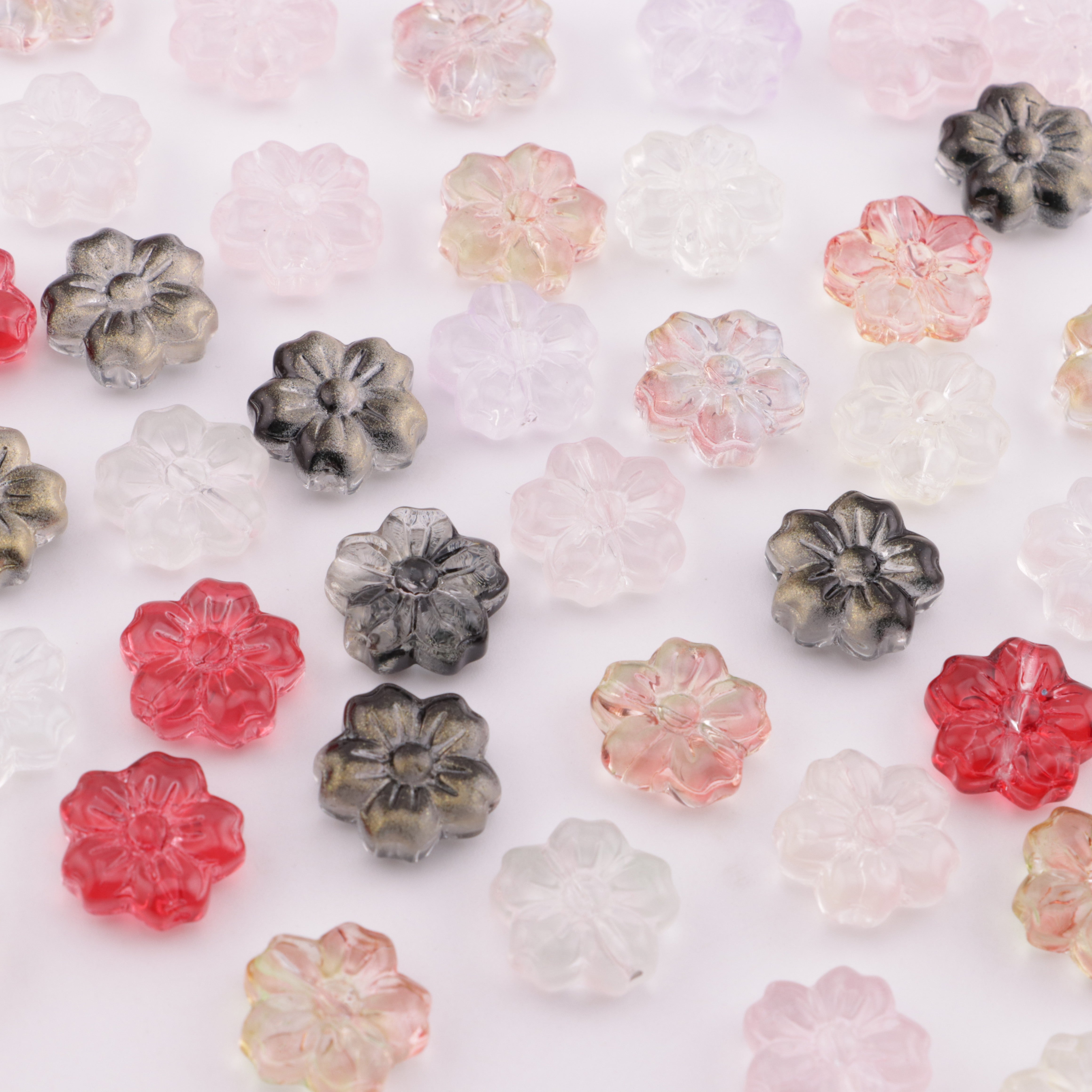 FS6213- 13mm Sakura Glass Beads