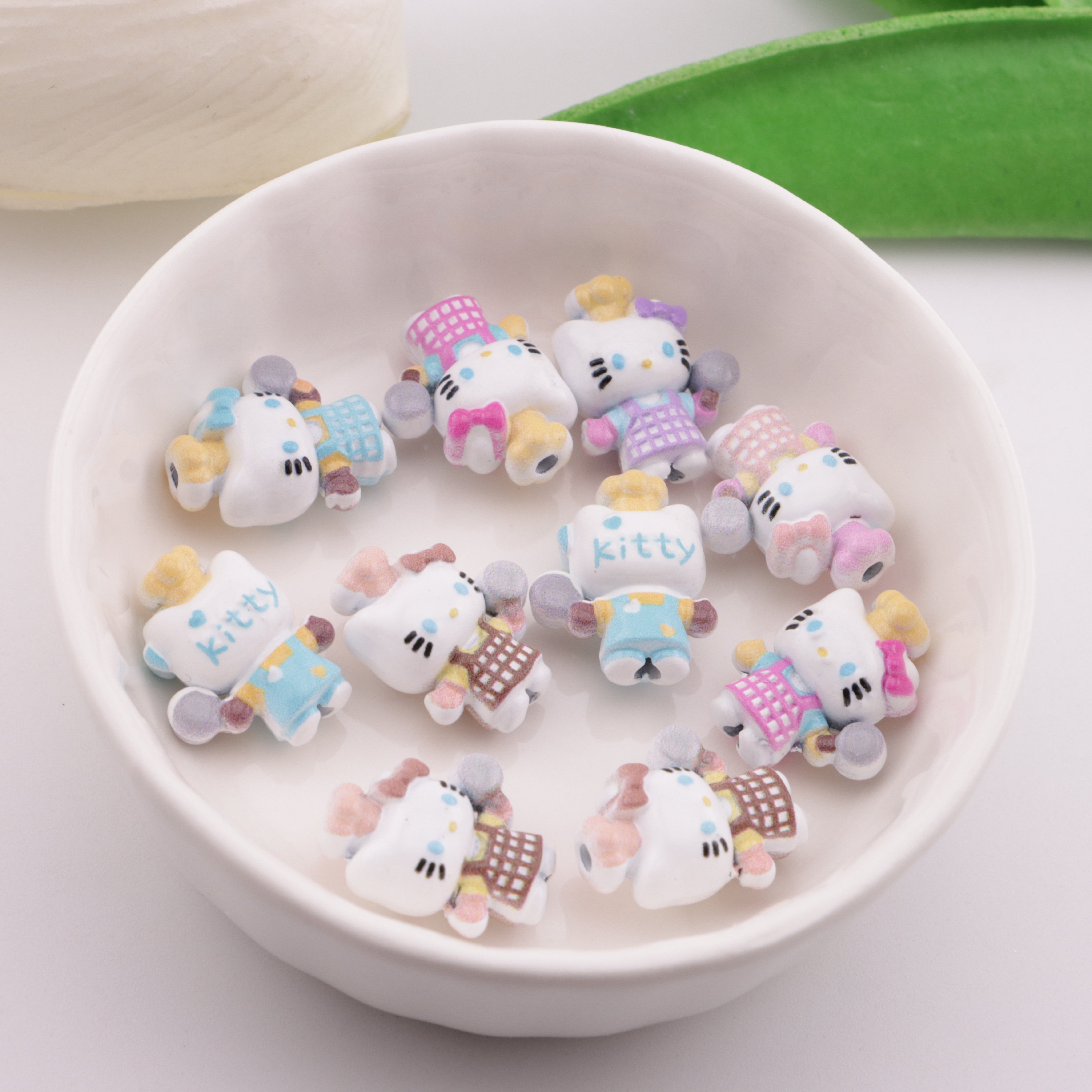 FS6223- Kitty Alloy Beads