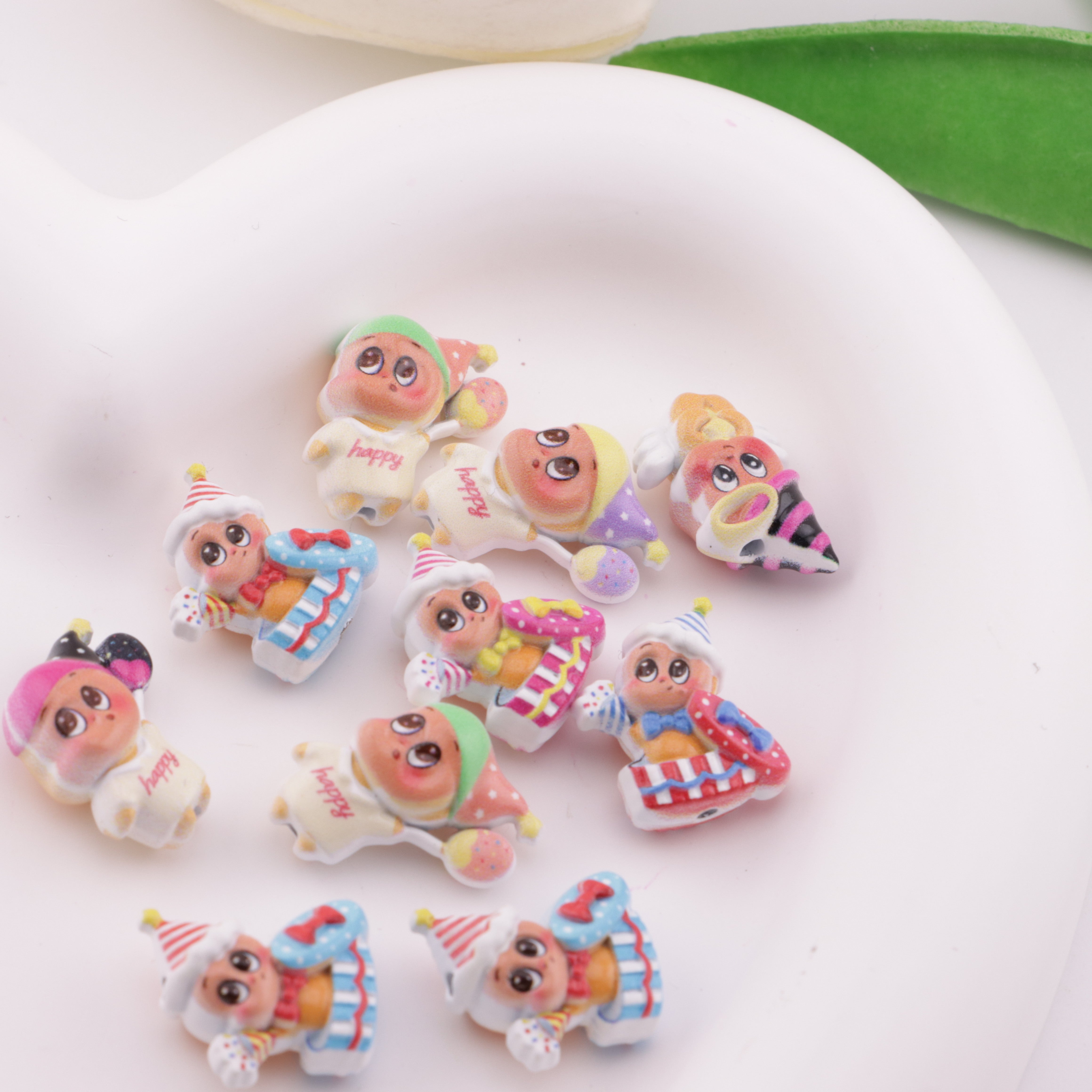 FS6224- Alien Alloy Beads
