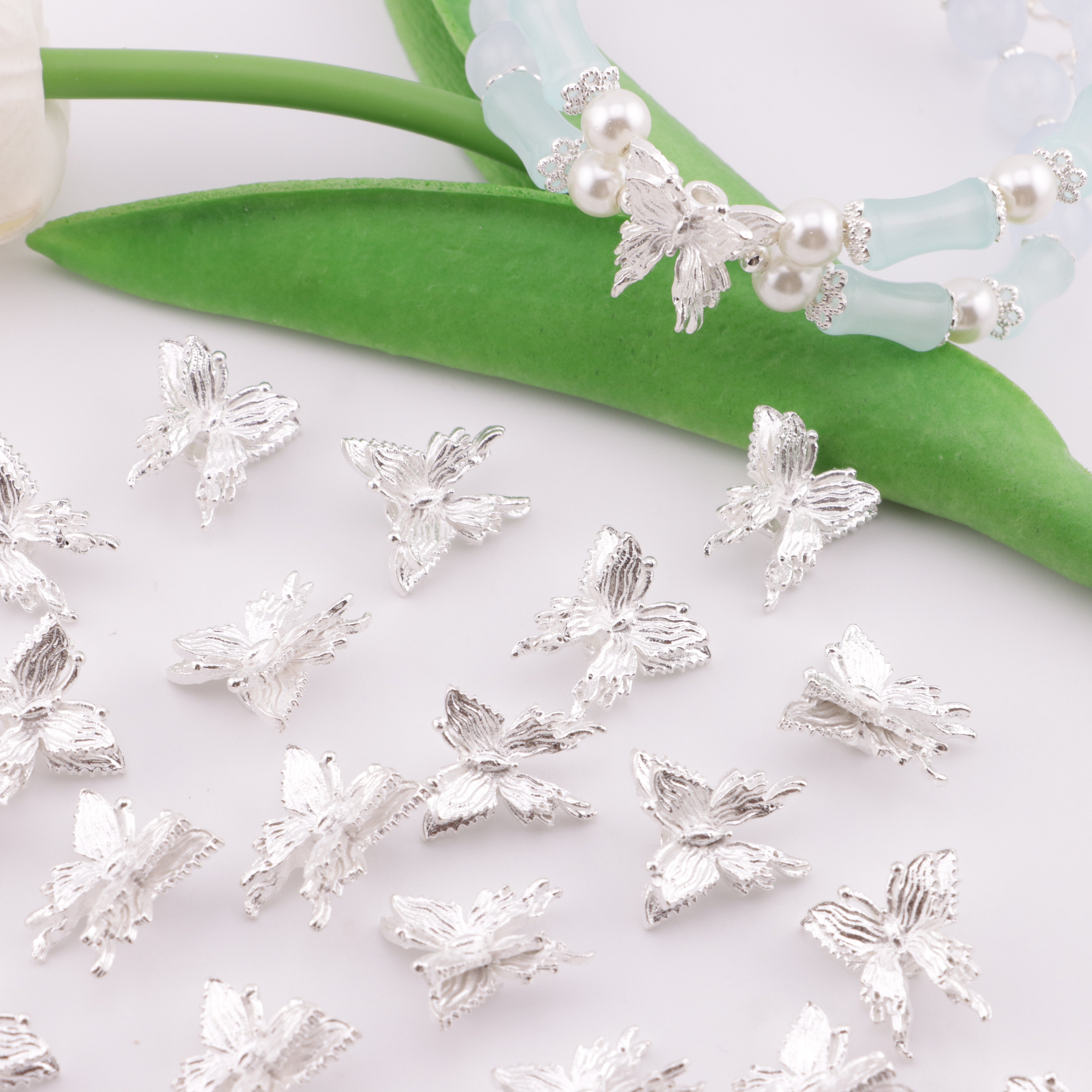 FS5024- 16*15*7Mm Alloy Butterfly Four-way Beads Zoe's DIY Shop