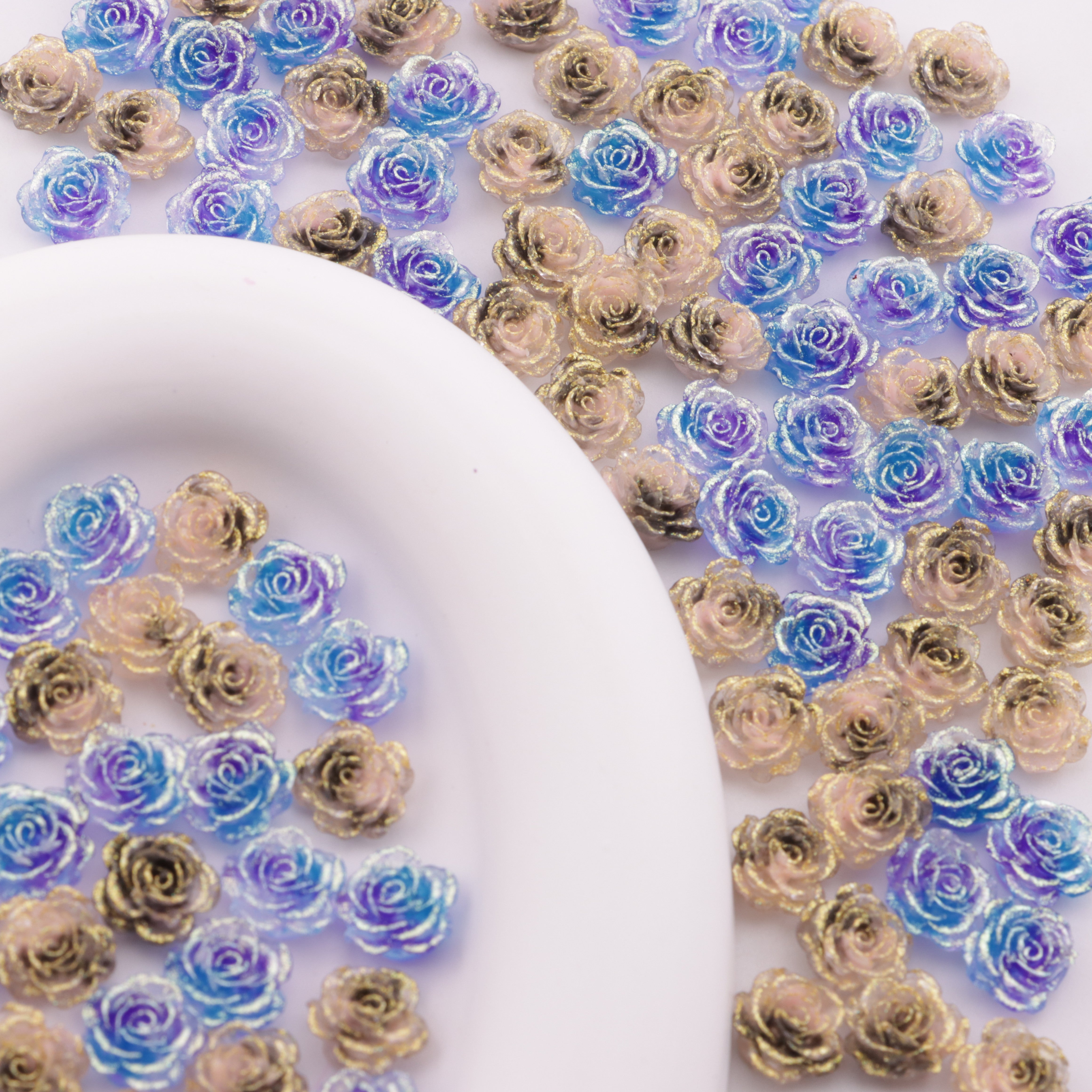 FS6263- 10mm Luminous Flower Charms