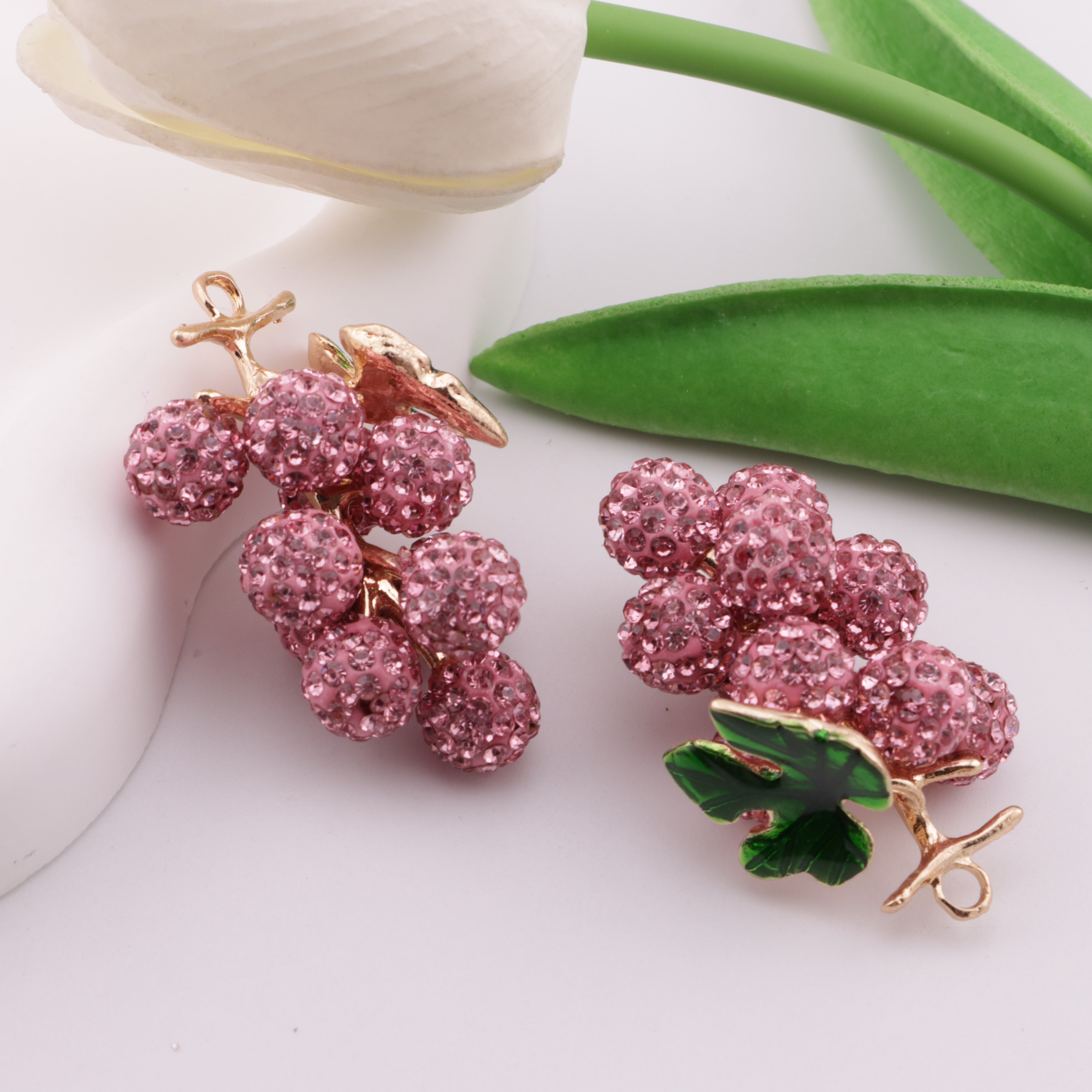 FS6265- Crystal Grape Pendant